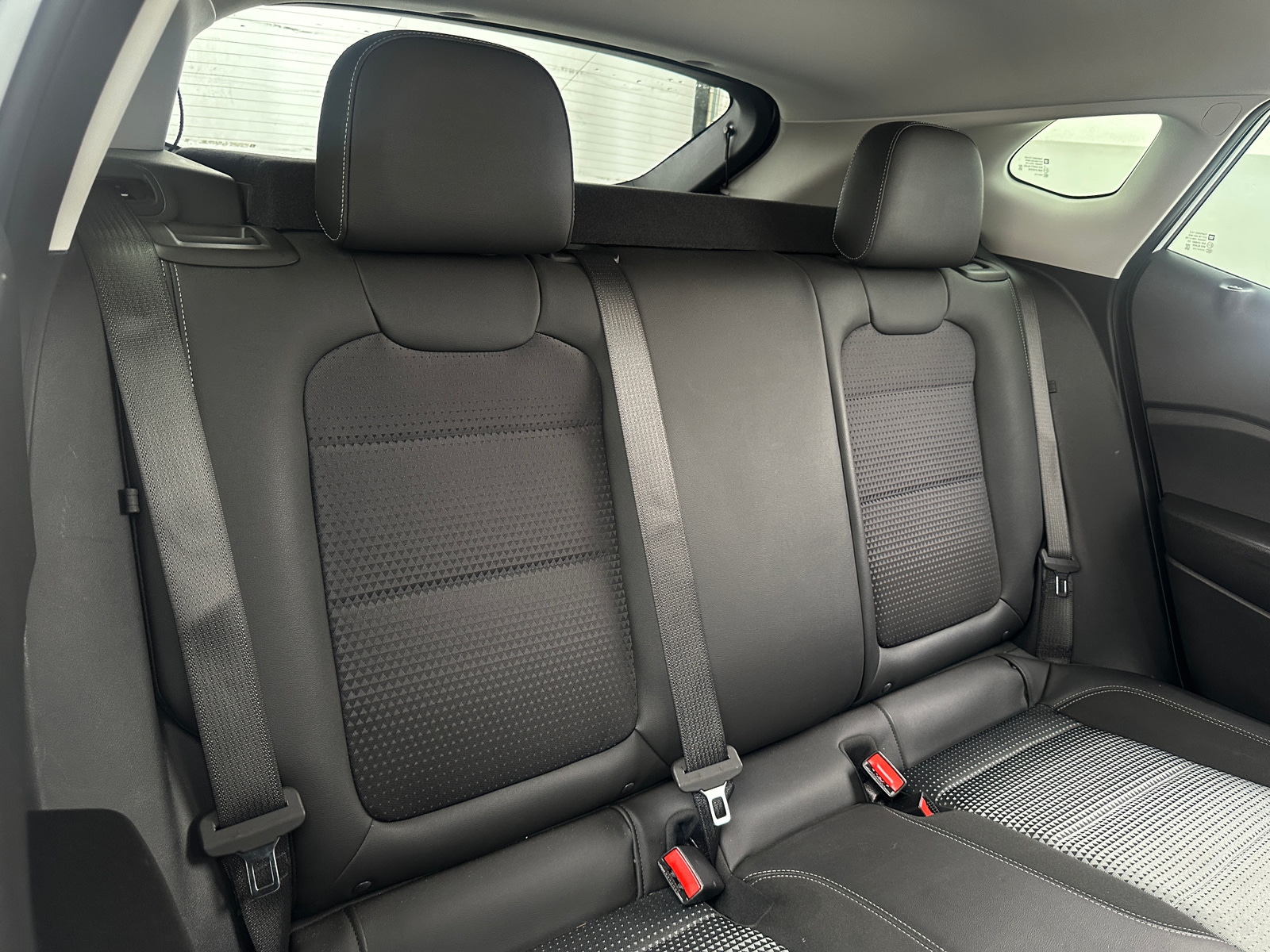 Thumbnail: 2025 Chevrolet Trax - 6