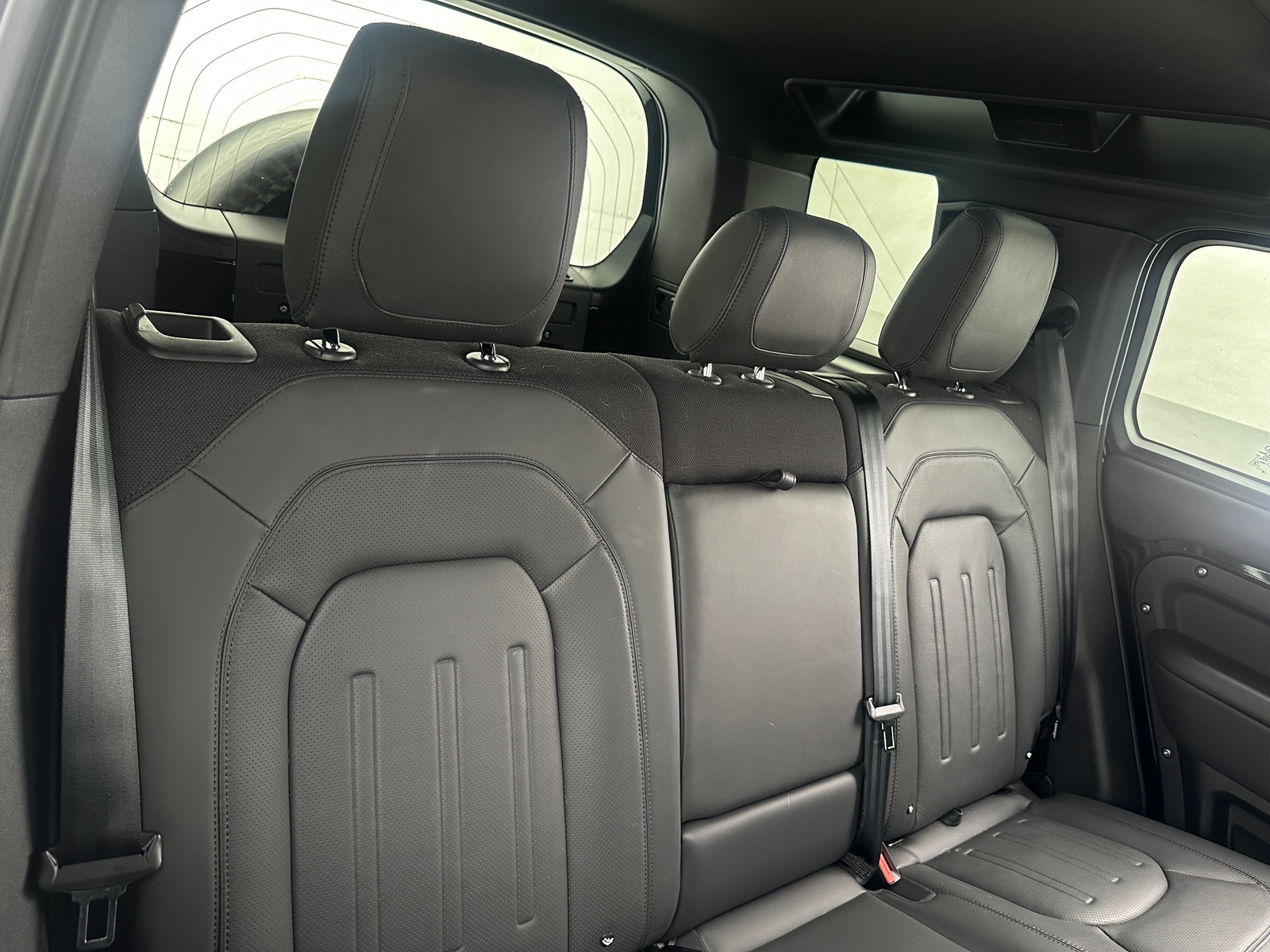 Thumbnail: 2024 Land Rover Defender - 5