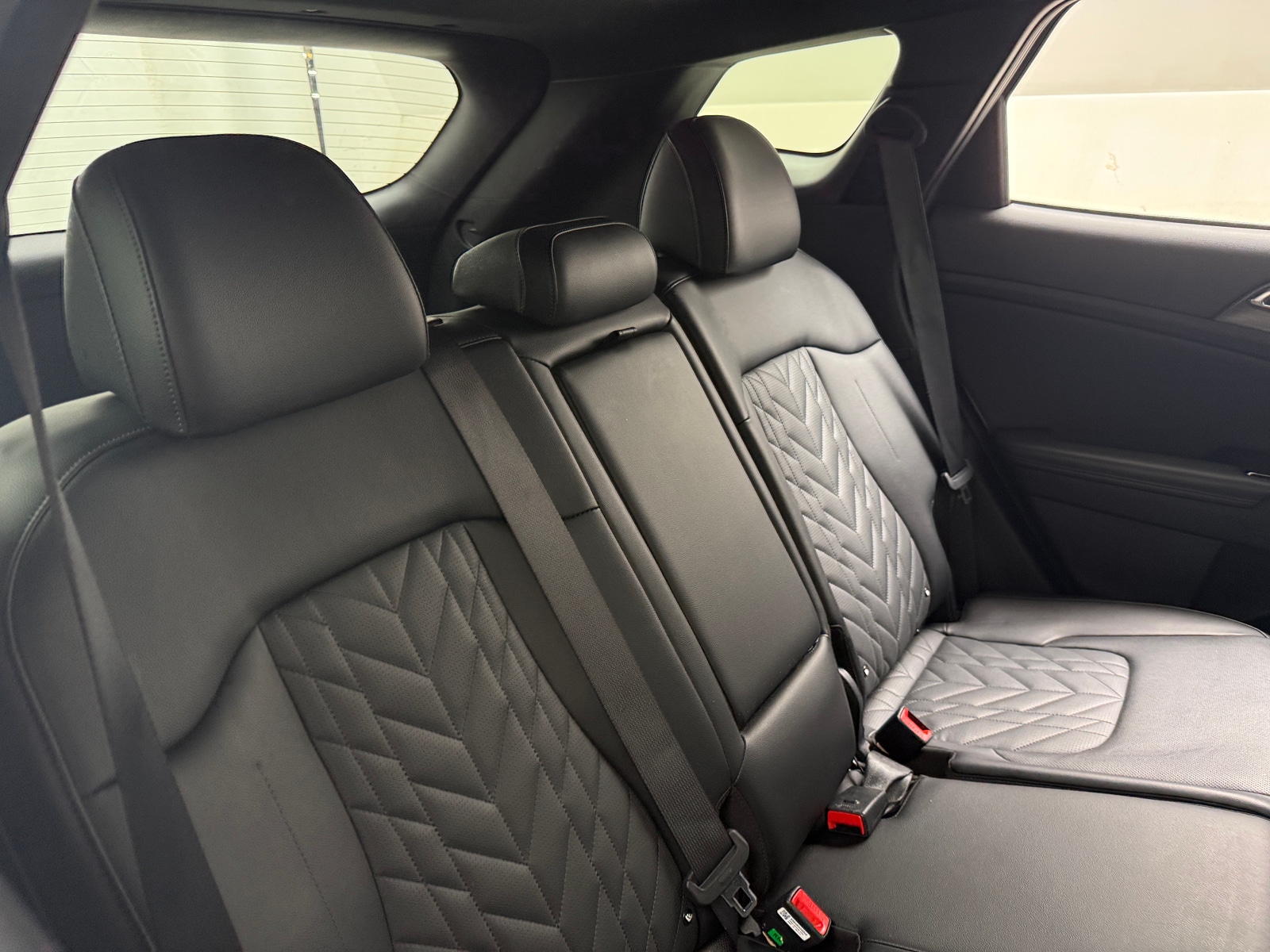 Thumbnail: 2023 Kia Sportage - 5