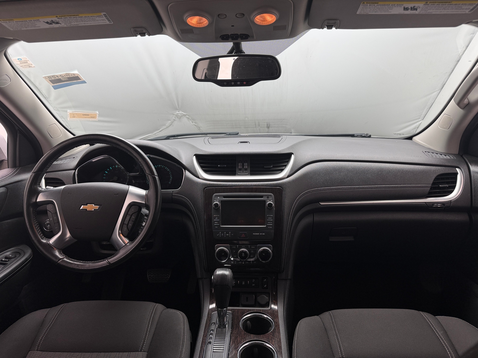Thumbnail: 2015 Chevrolet Traverse - 3