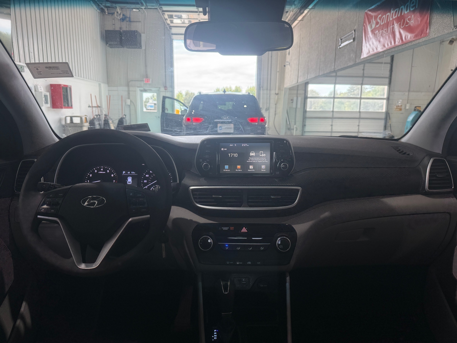 Thumbnail: 2020 Hyundai Tucson - 3
