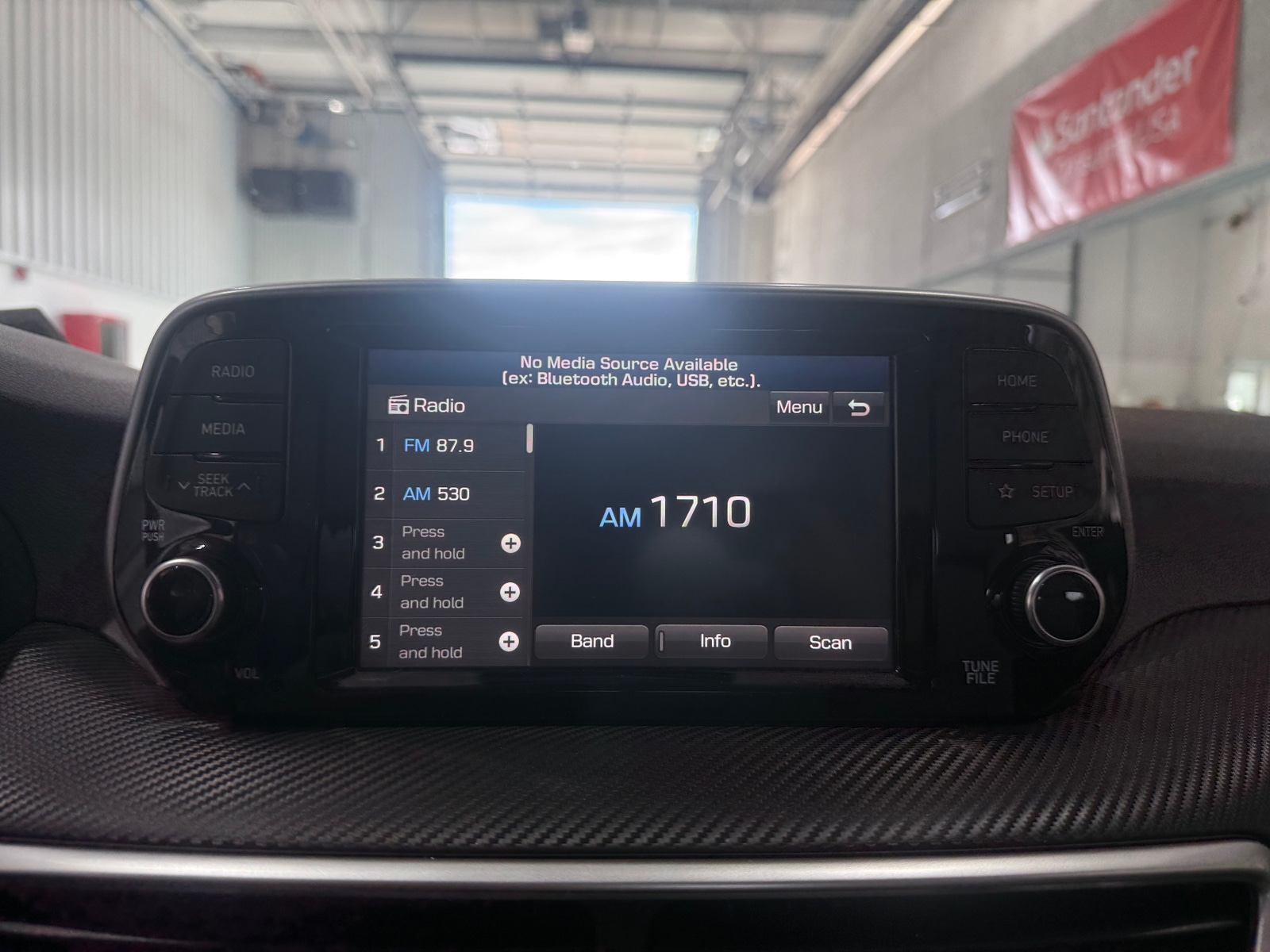 Thumbnail: 2020 Hyundai Tucson - 4