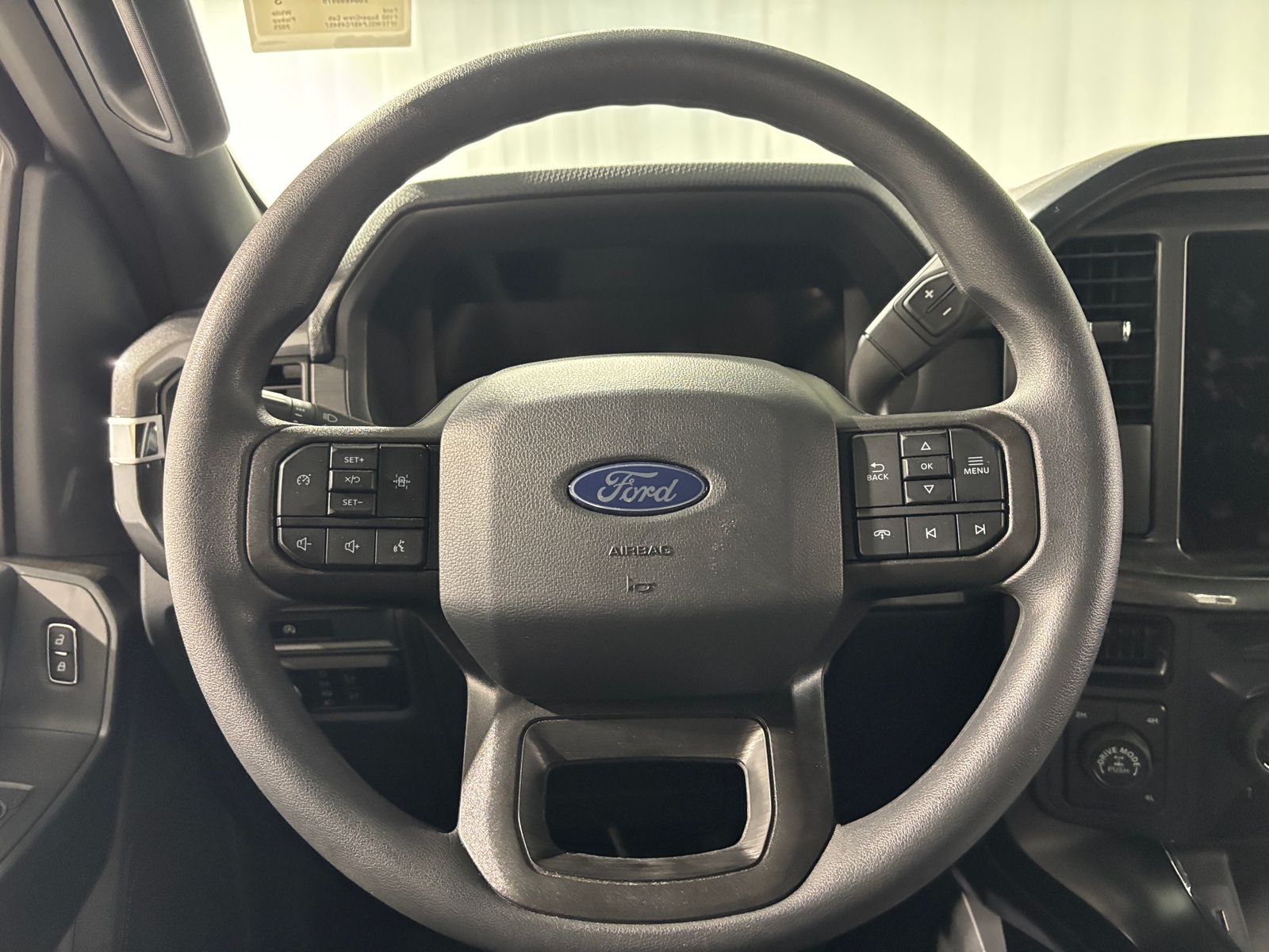 Thumbnail: 2025 Ford Econoline - 5