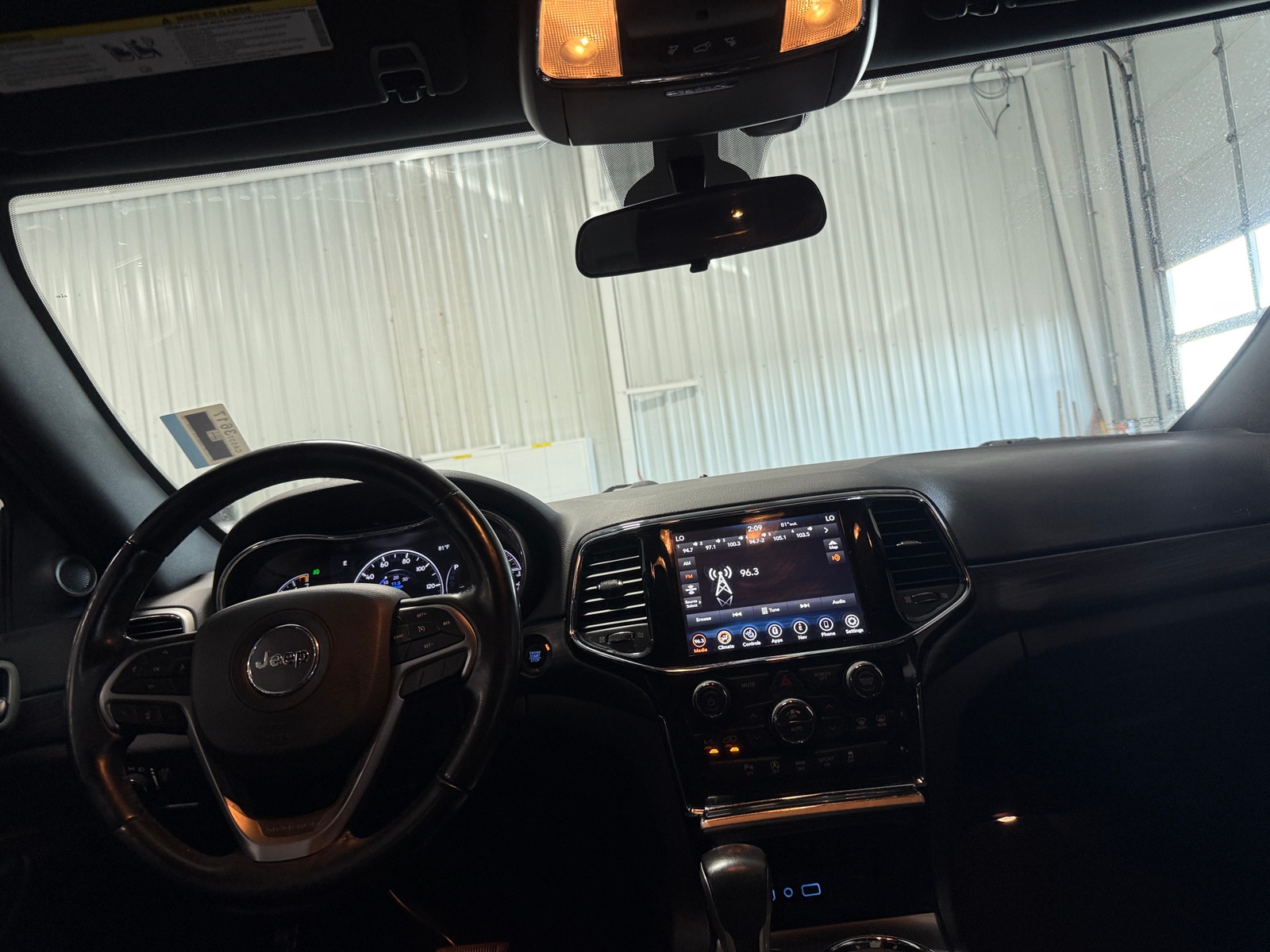 Thumbnail: 2021 Jeep Grand Cherokee - 3