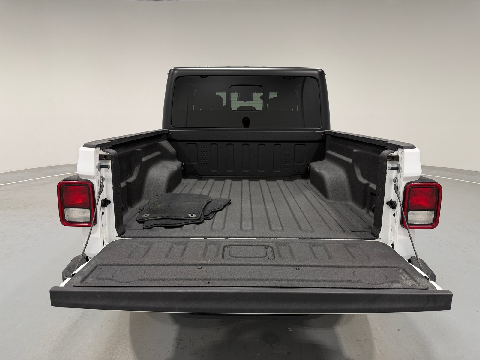 Thumbnail: 2025 Jeep Gladiator - 7