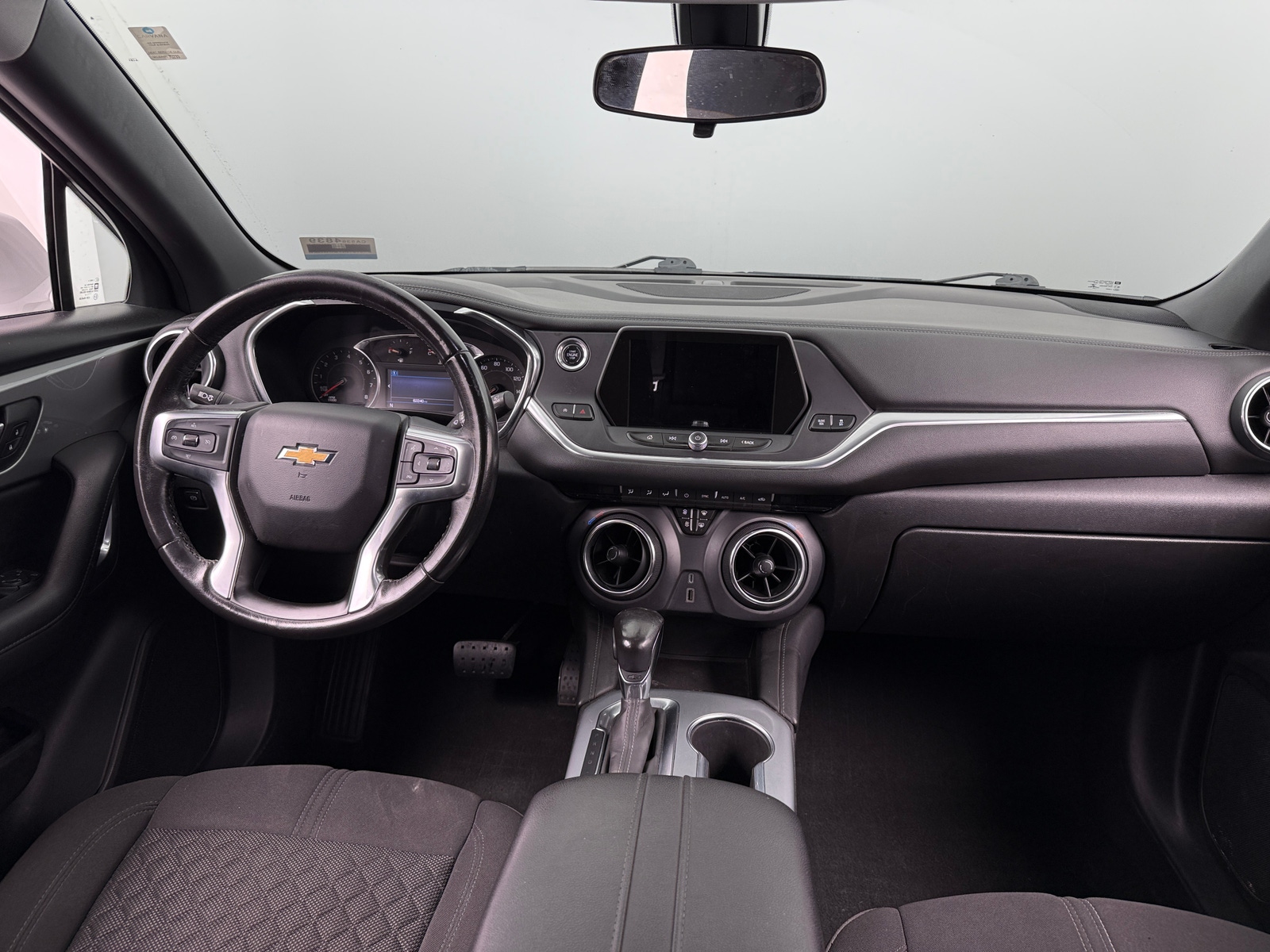 Thumbnail: 2020 Chevrolet Blazer - 3