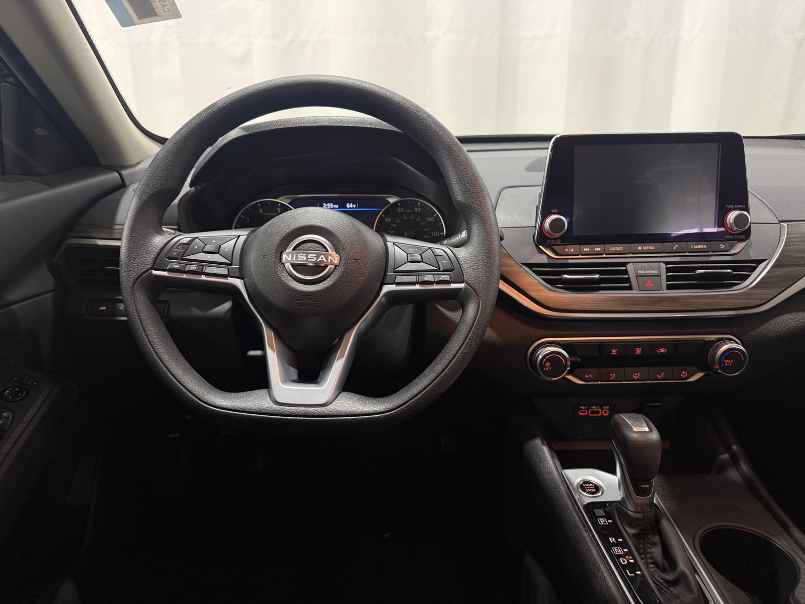 Thumbnail: 2025 Nissan Altima - 5