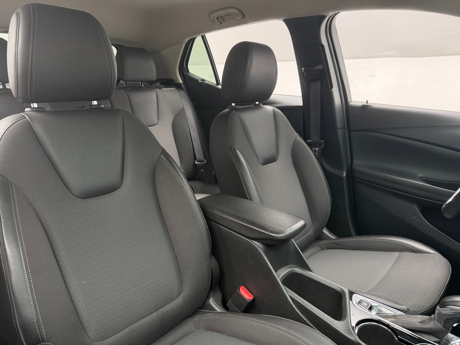 Thumbnail: 2023 Buick Encore GX - 2