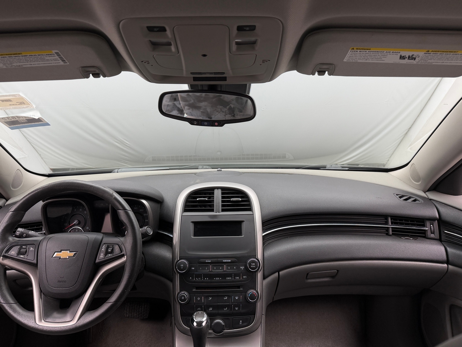 Thumbnail: 2015 Chevrolet Malibu - 3