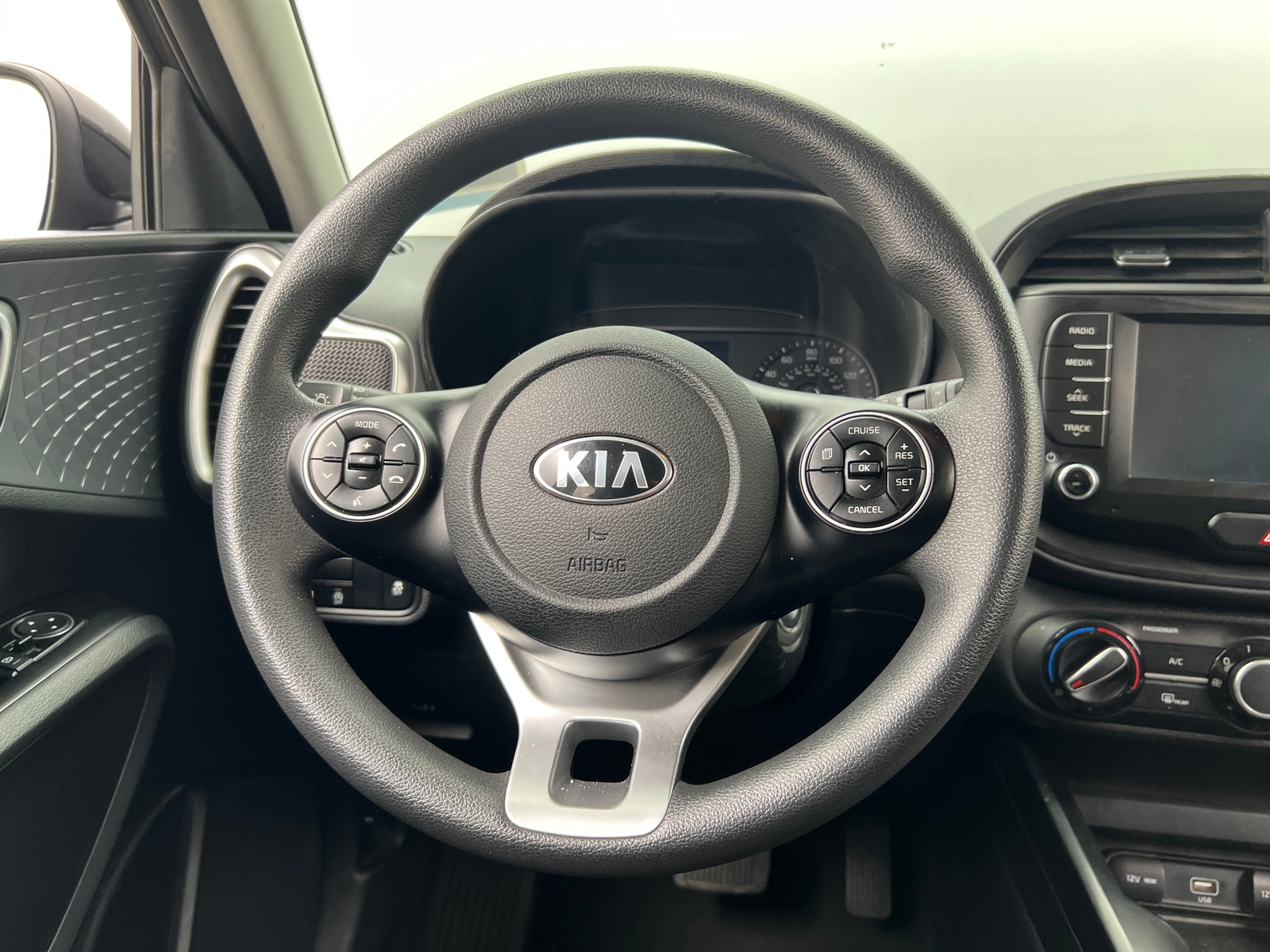 Thumbnail: 2020 Kia Soul - 5