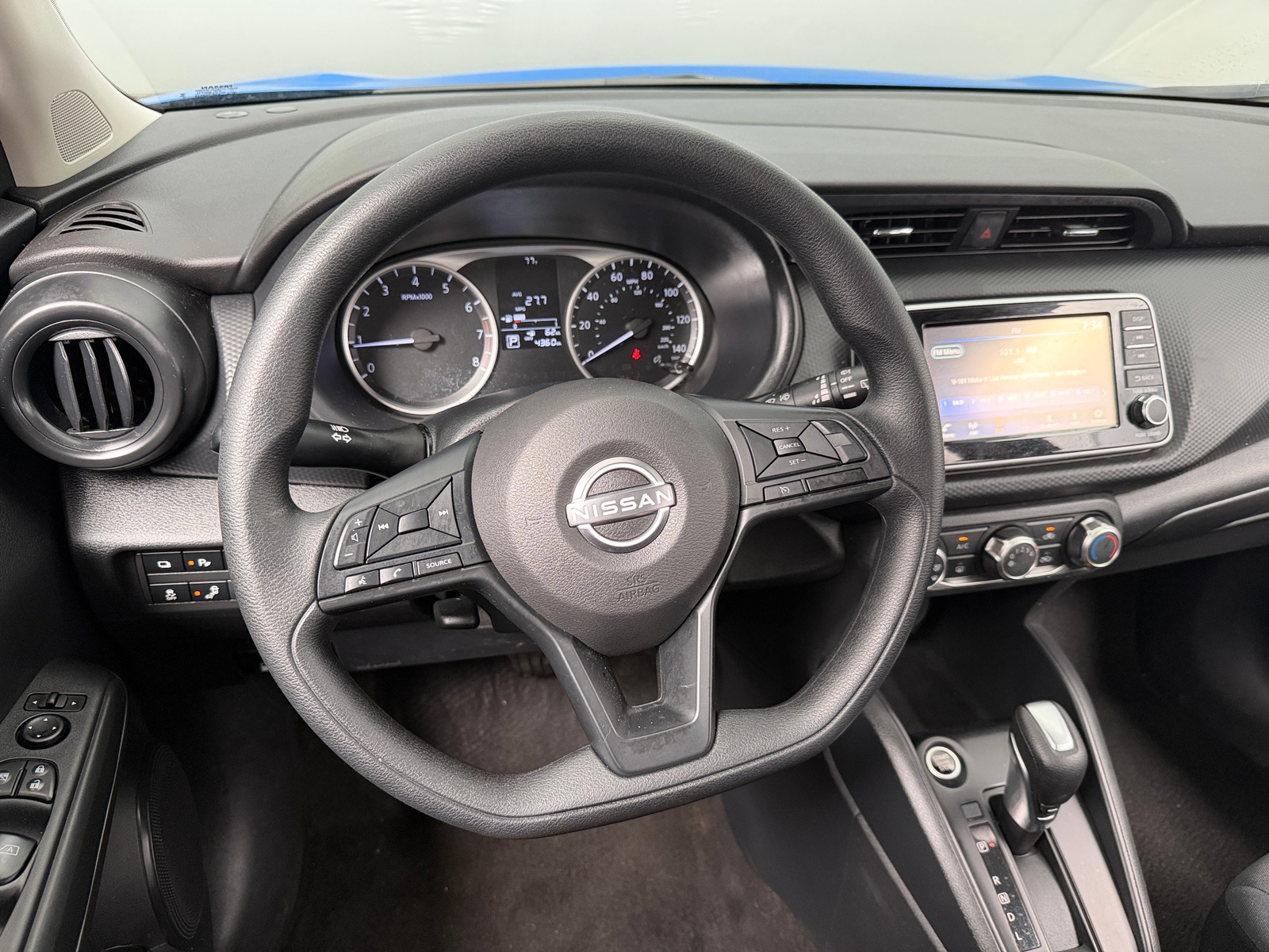 Thumbnail: 2025 Nissan Kicks - 5