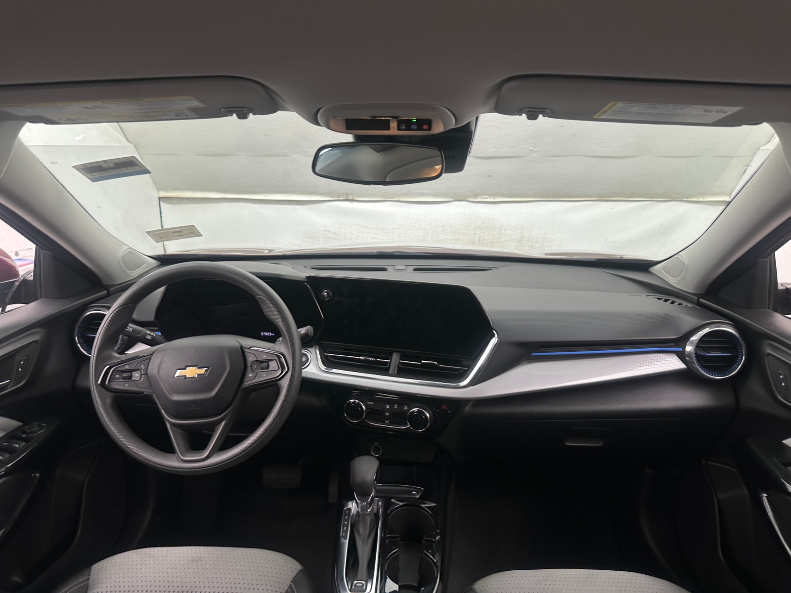 Thumbnail: 2025 Chevrolet Trax - 3