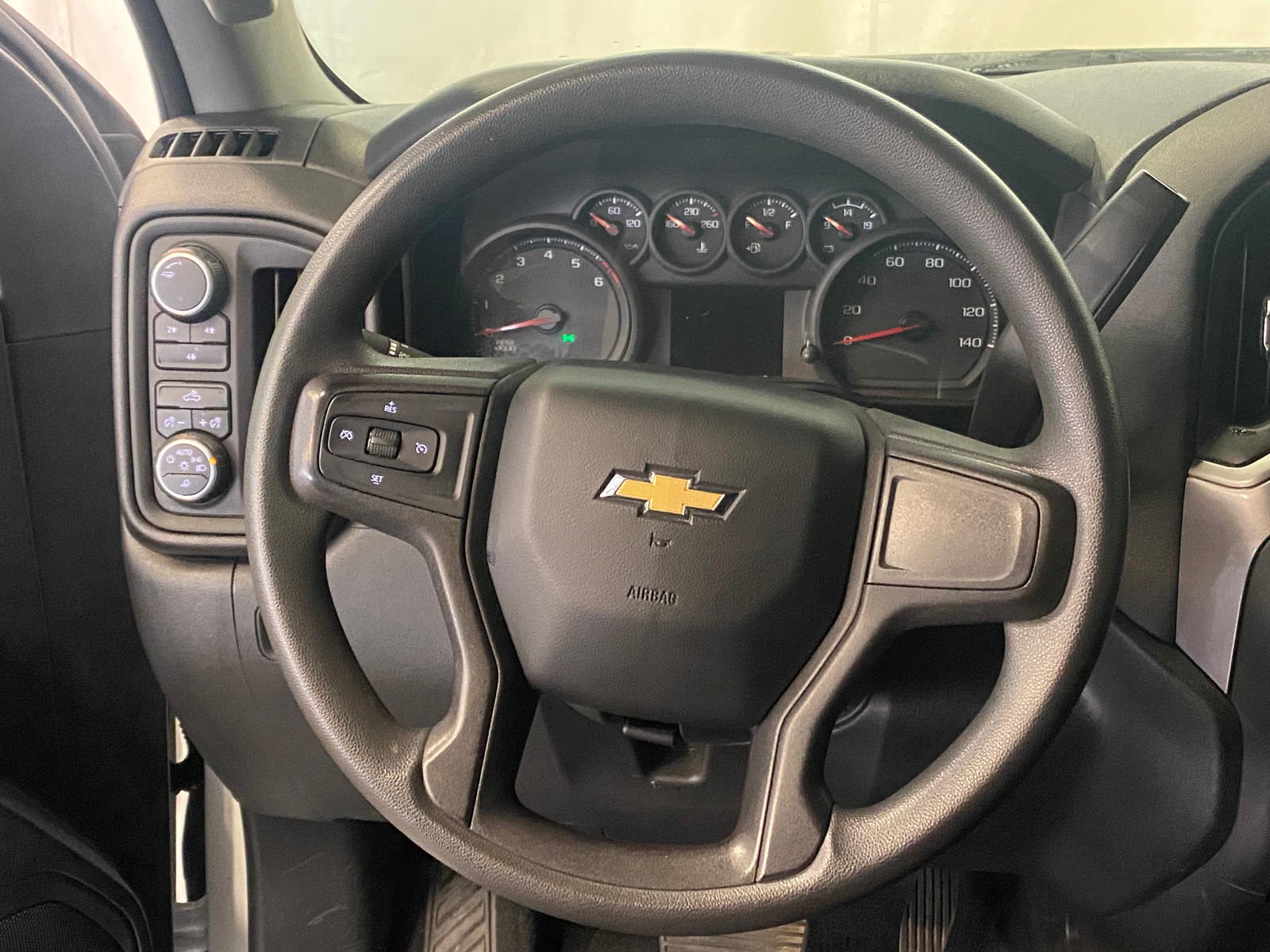 Thumbnail: 2020 Chevrolet Silverado 2500 - 5