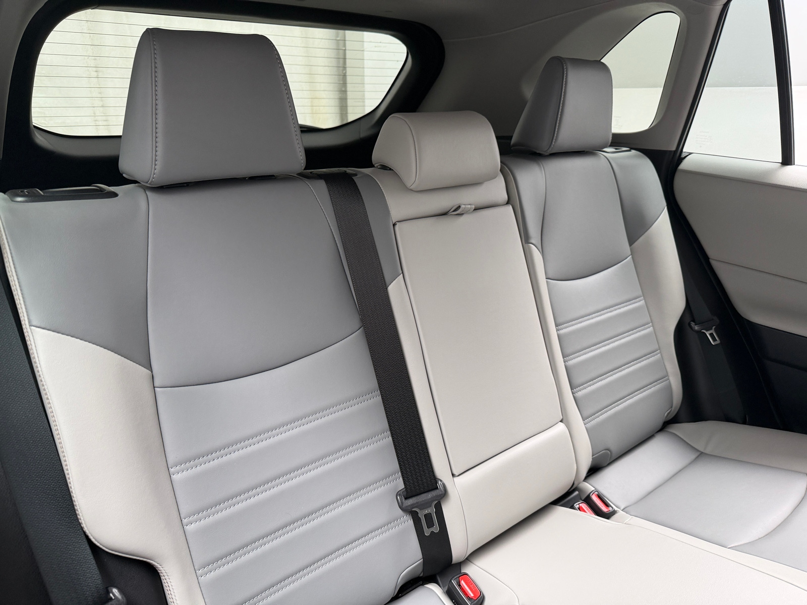 Thumbnail: 2023 Toyota RAV4 - 6