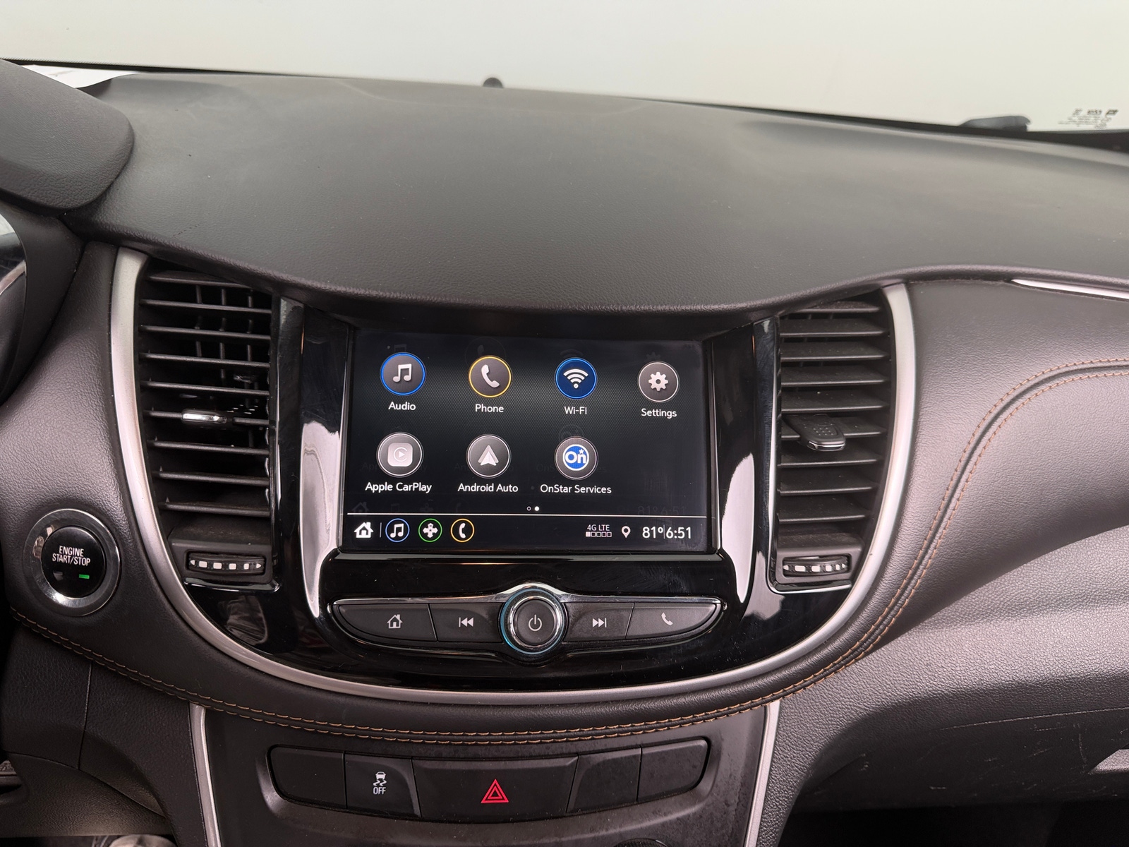 Thumbnail: 2022 Chevrolet Trax - 3