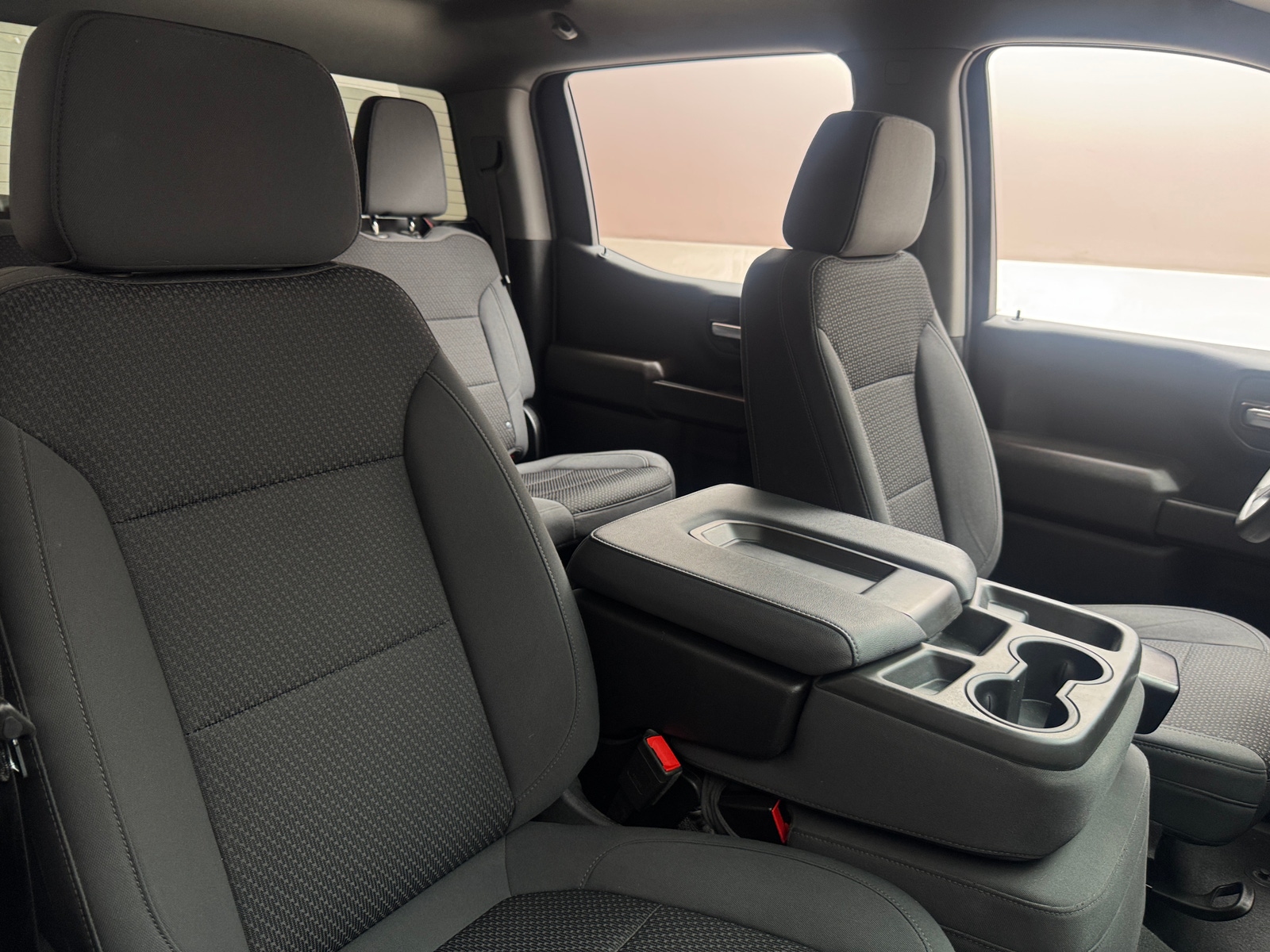 Thumbnail: 2022 Chevrolet Silverado 1500 - 2