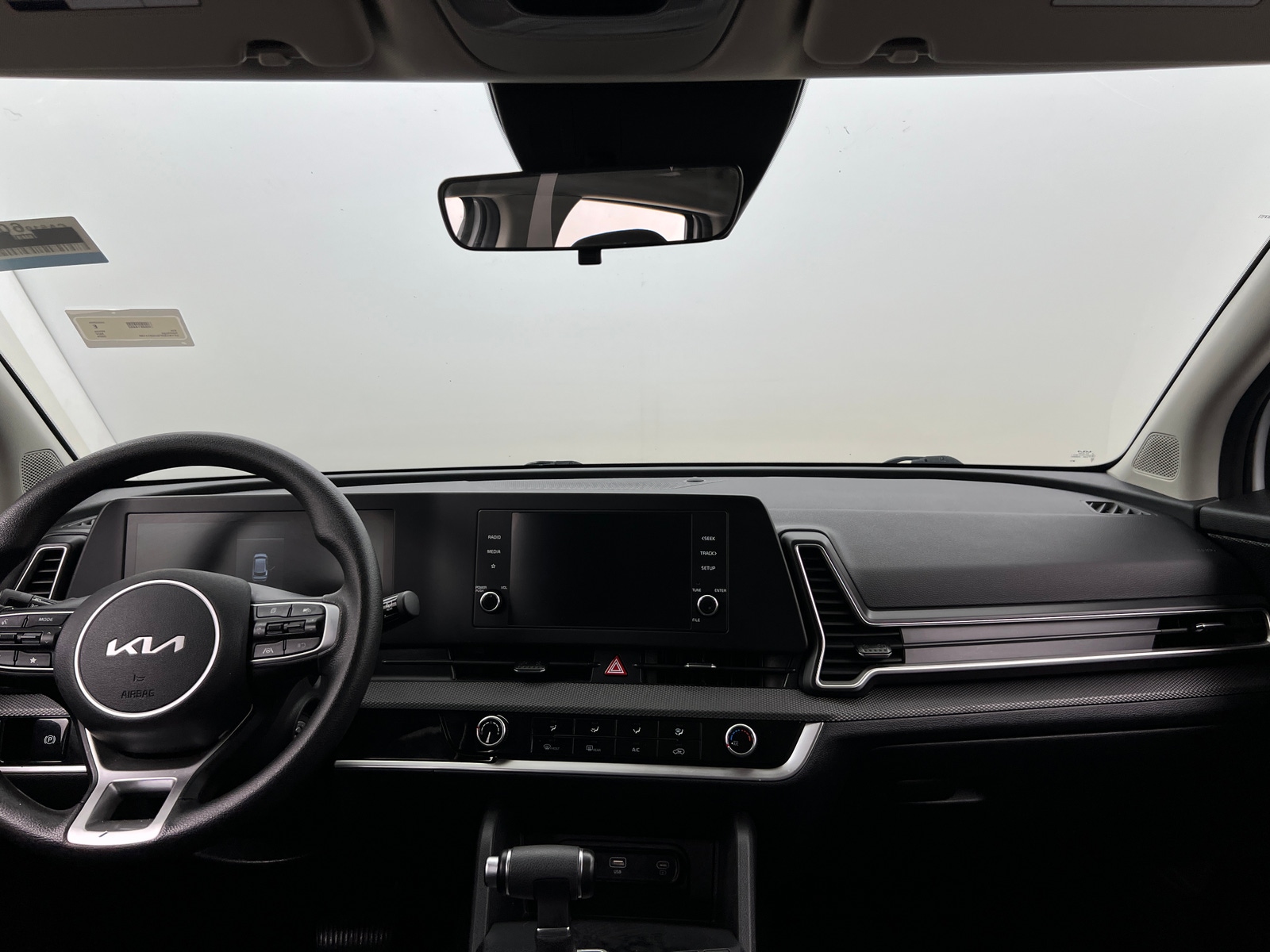 Thumbnail: 2025 Kia Sportage - 3