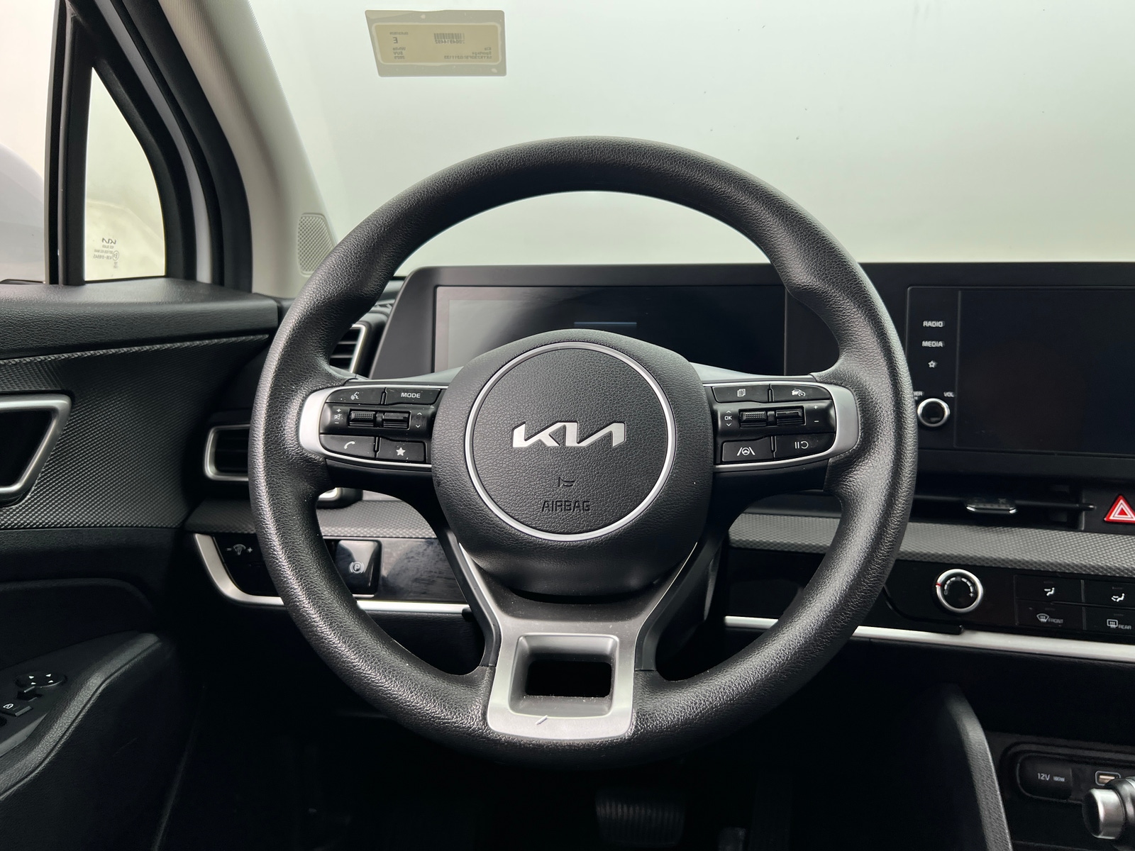 Thumbnail: 2025 Kia Sportage - 5