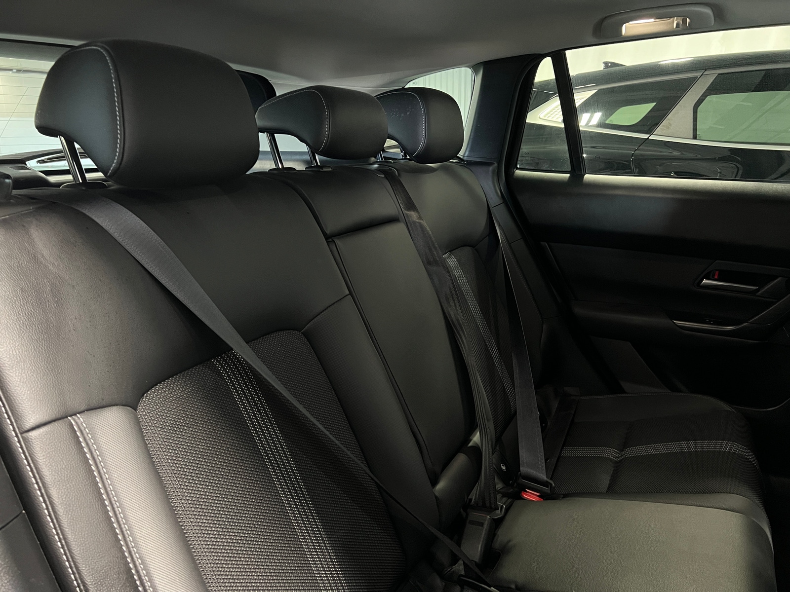 Thumbnail: 2025 Mazda CX-50 - 5