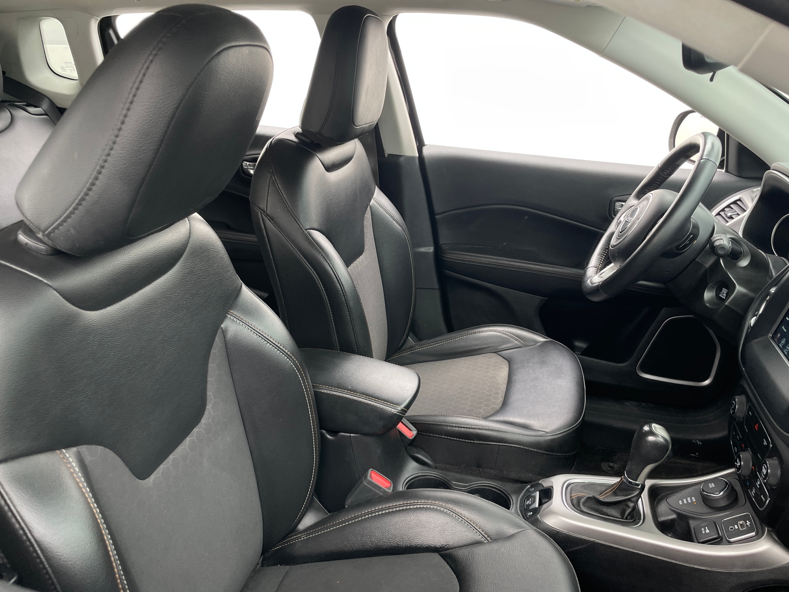 Thumbnail: 2019 Jeep Compass - 2