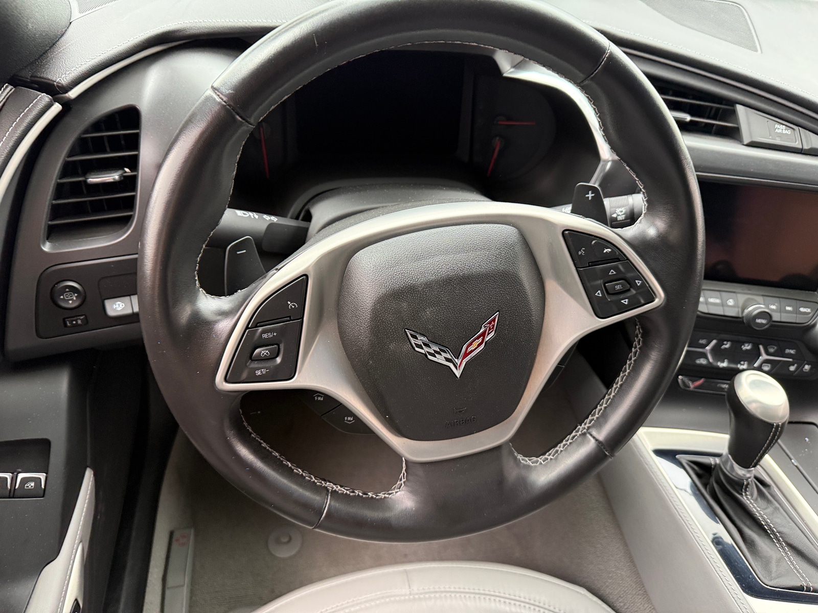 Thumbnail: 2014 Chevrolet Corvette - 3
