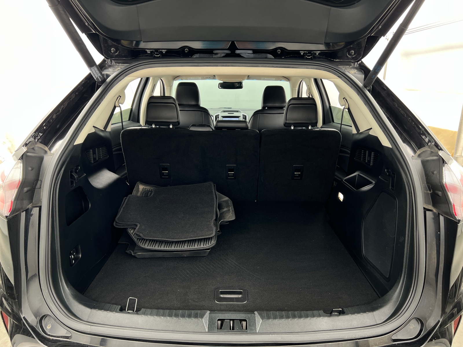 Thumbnail: 2020 Ford Edge - 6