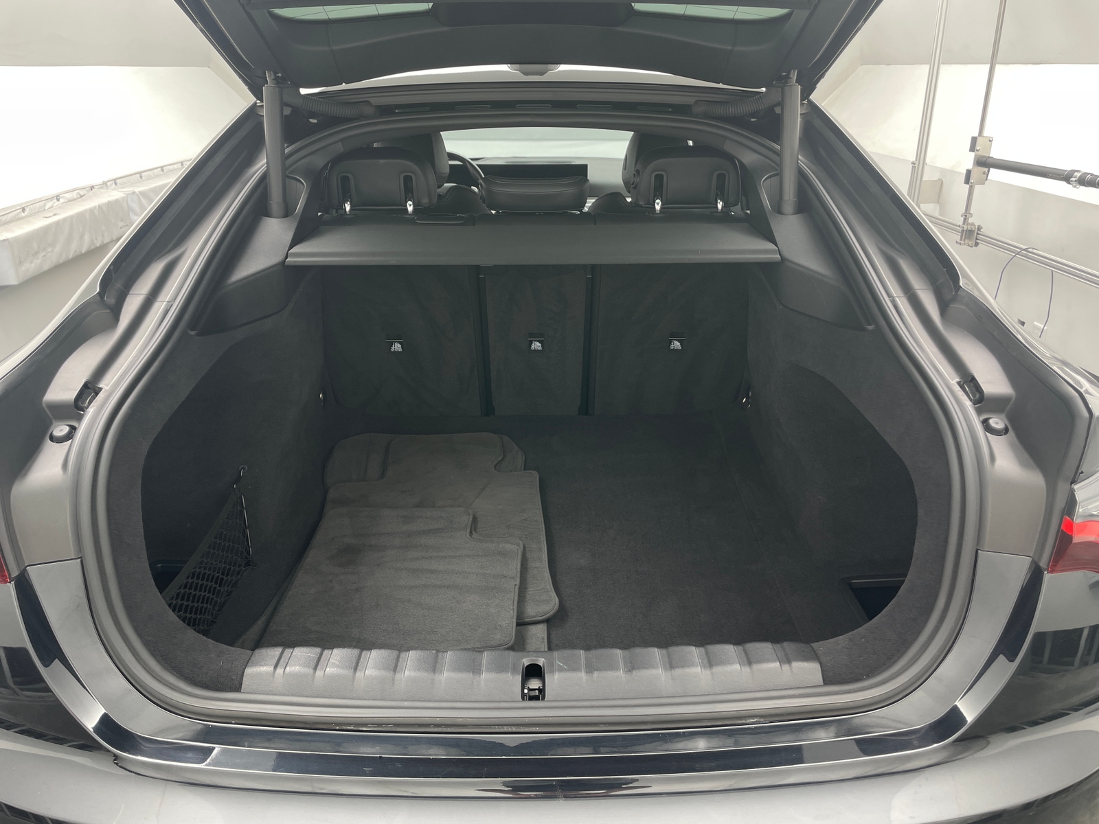 Thumbnail: 2024 BMW 4 Series - 6