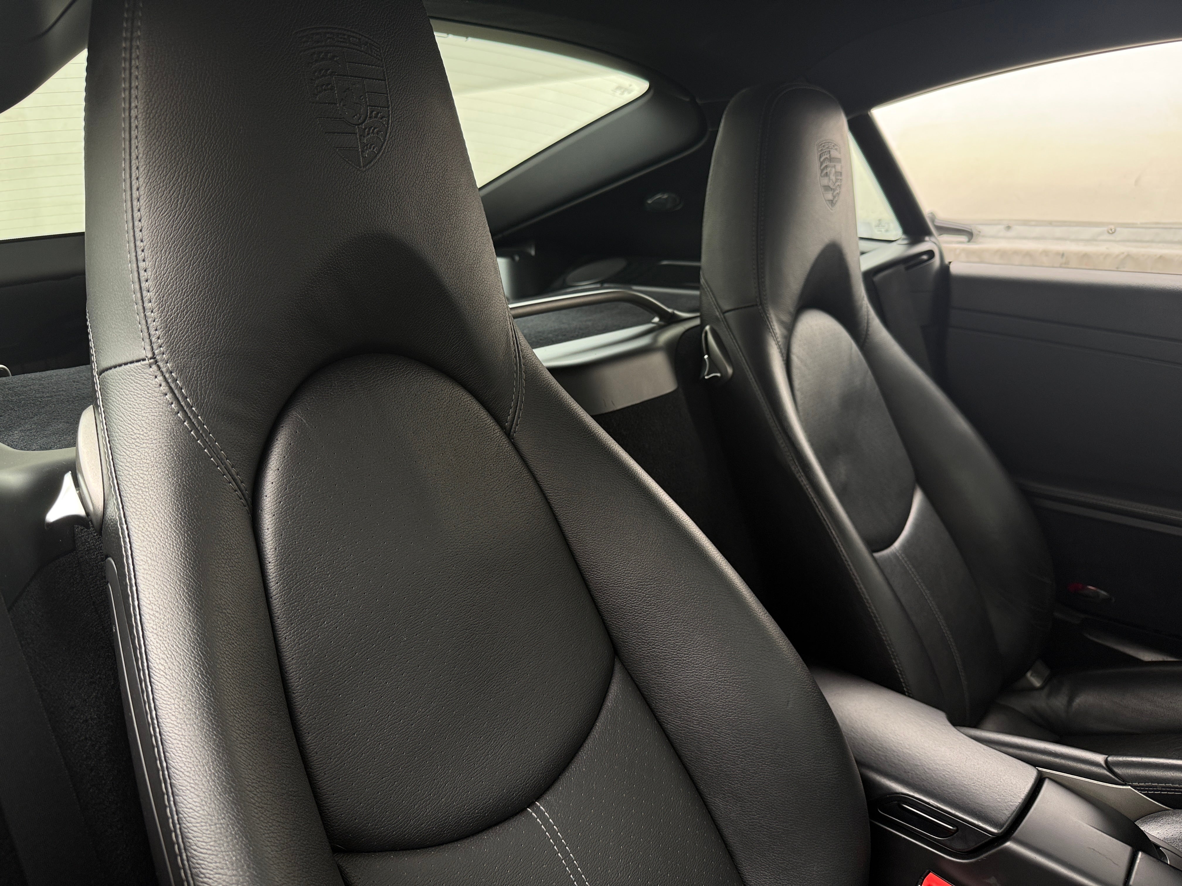 2011 Porsche Cayman S - Photo 8