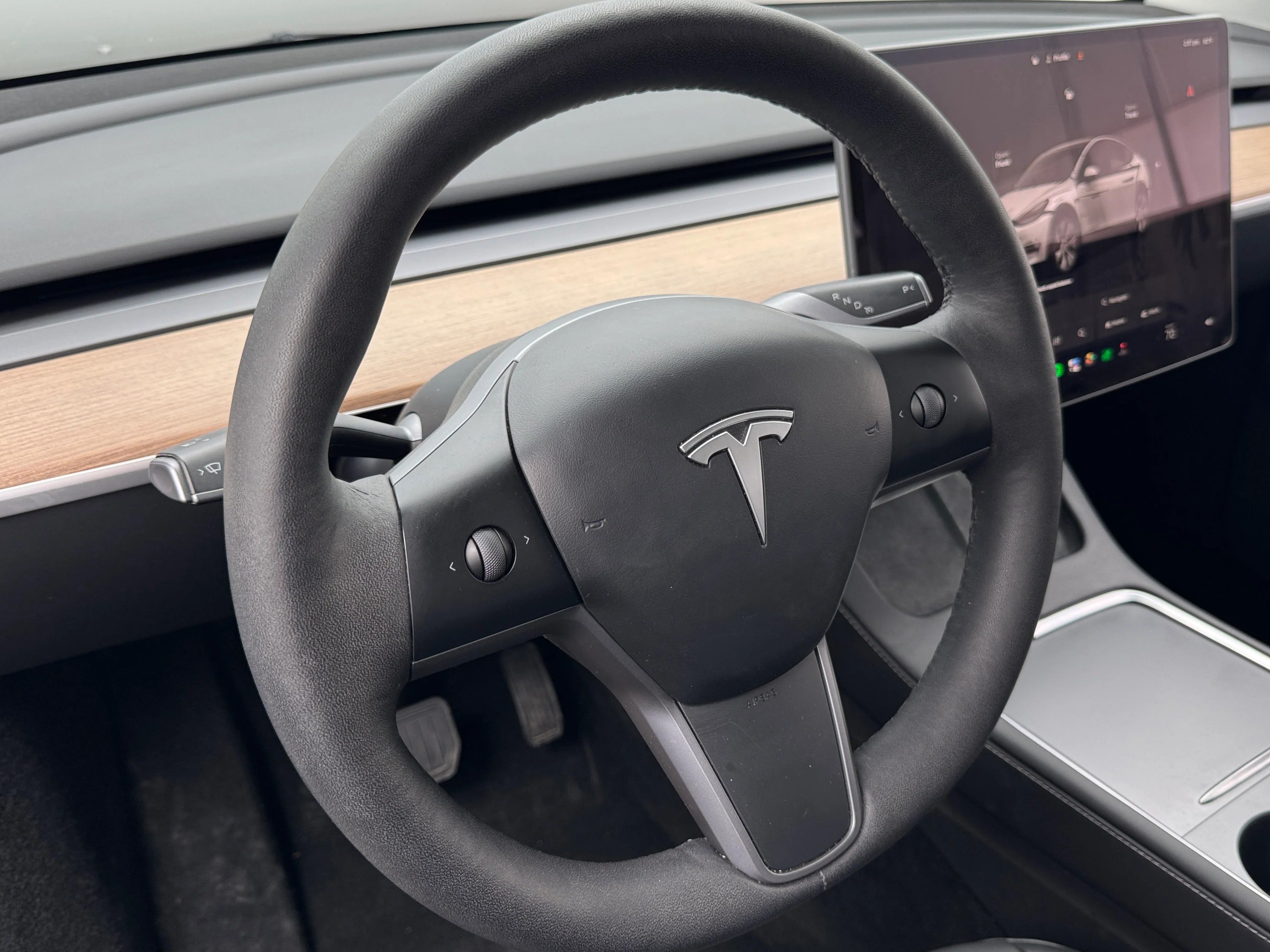 Used 2023 Tesla Model Y Long Range with VIN 7SAYGDEE5PA127008 for sale in Pewaukee, WI