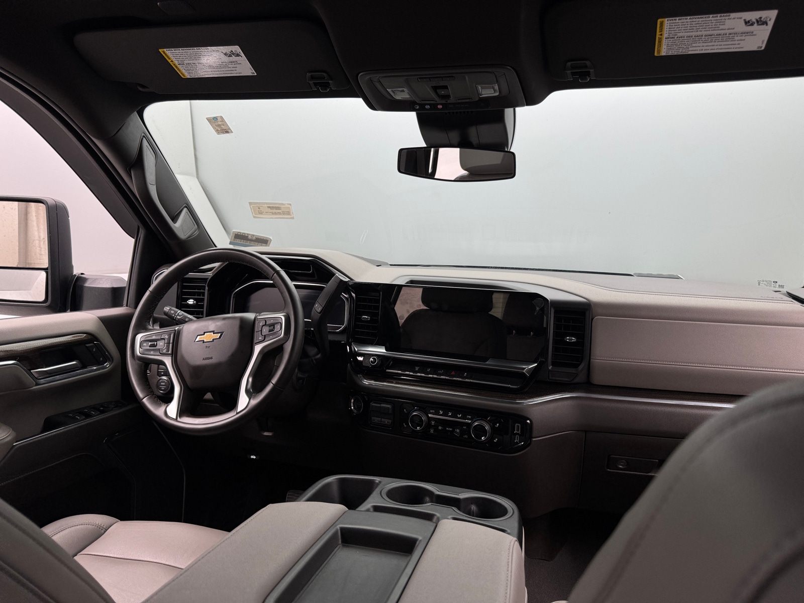 Thumbnail: 2024 Chevrolet Silverado 2500 - 3