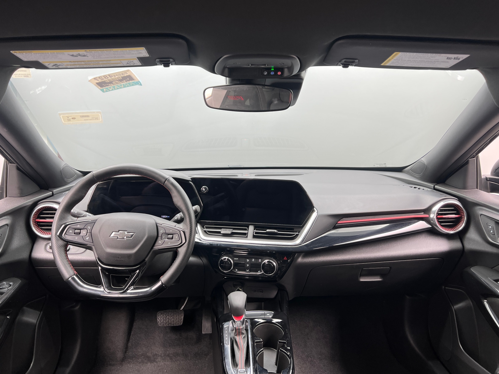 Thumbnail: 2025 Chevrolet Trax - 2