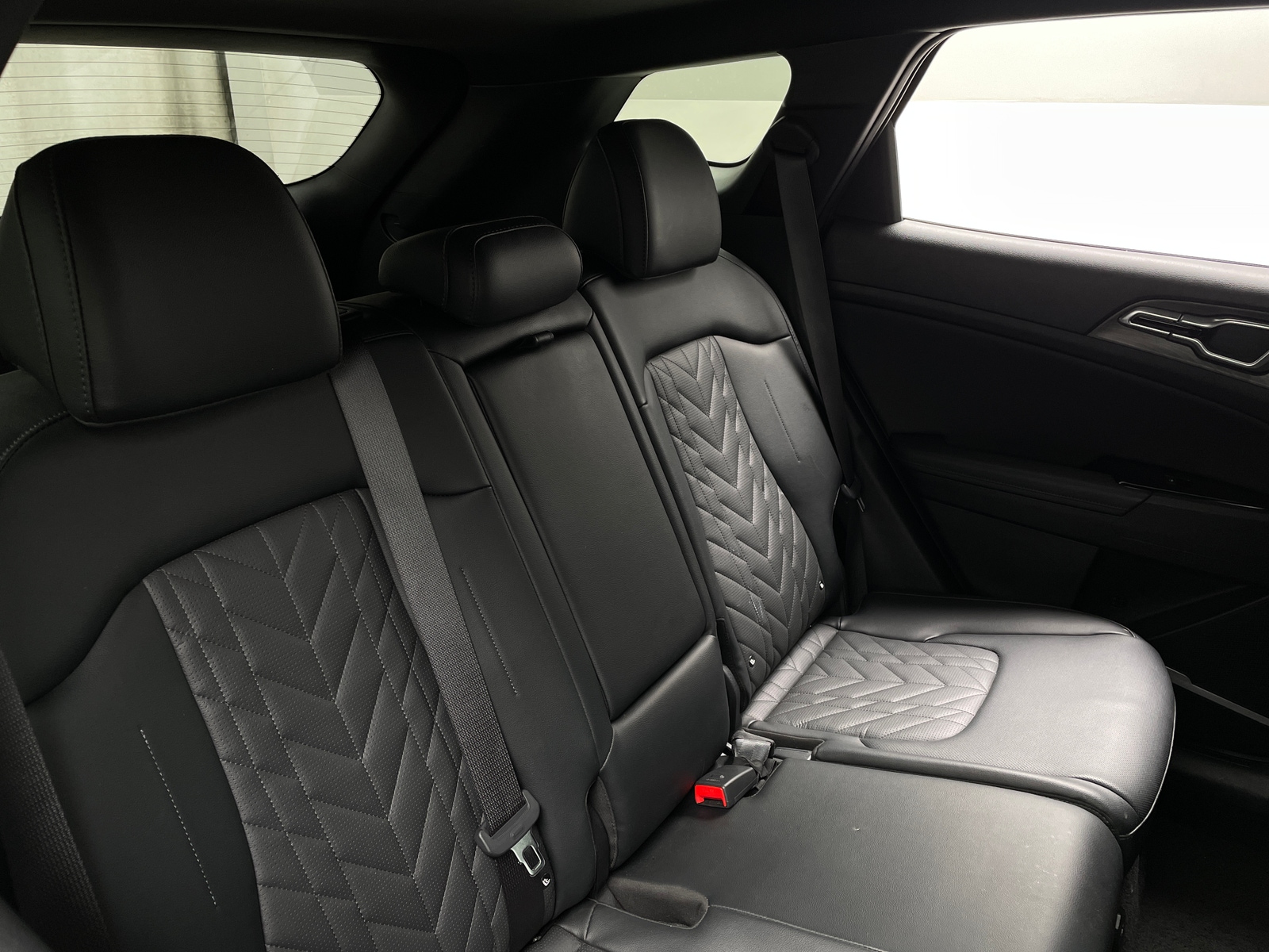 Thumbnail: 2025 Kia Sportage - 5