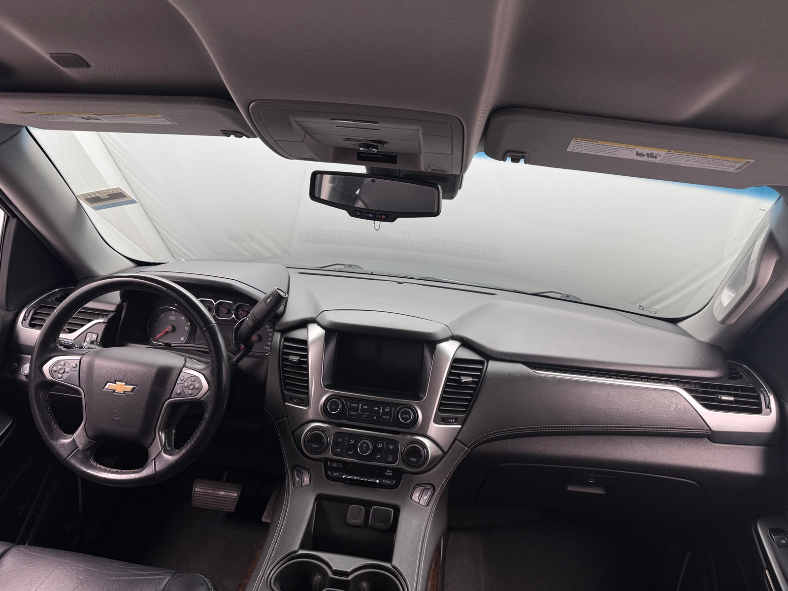 Thumbnail: 2019 Chevrolet Tahoe - 2