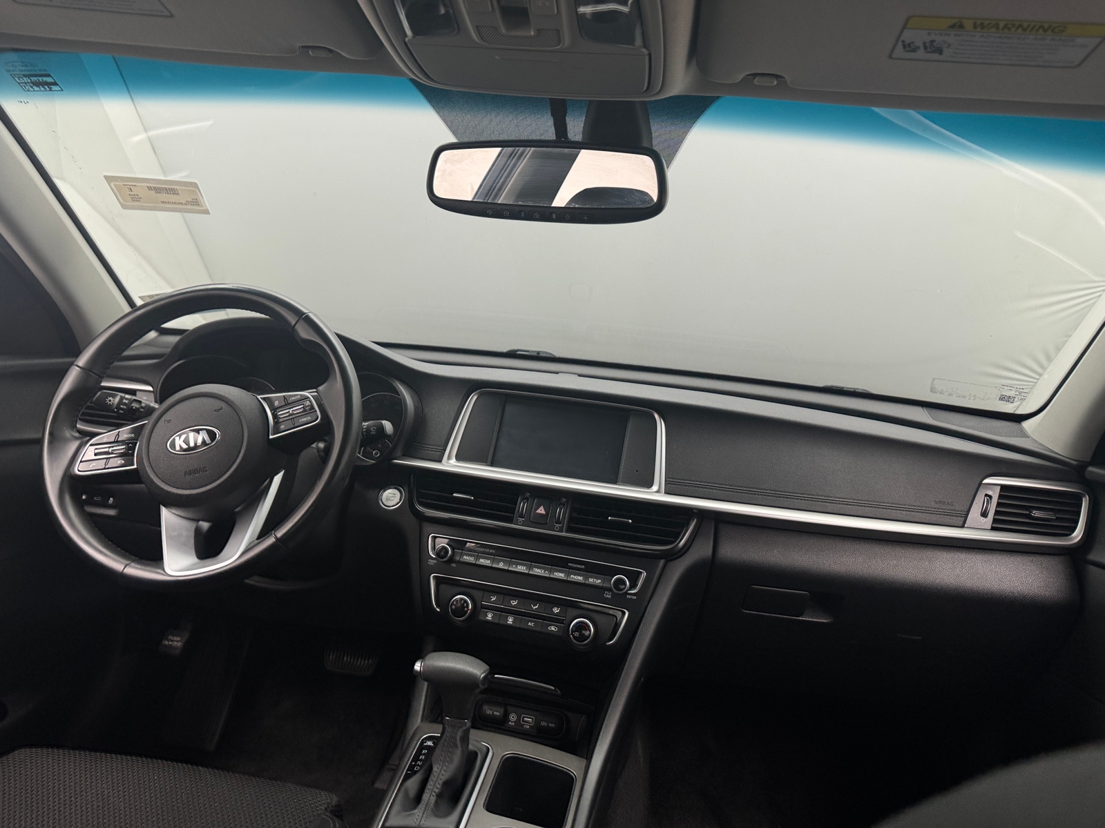 Thumbnail: 2020 Kia Optima - 3