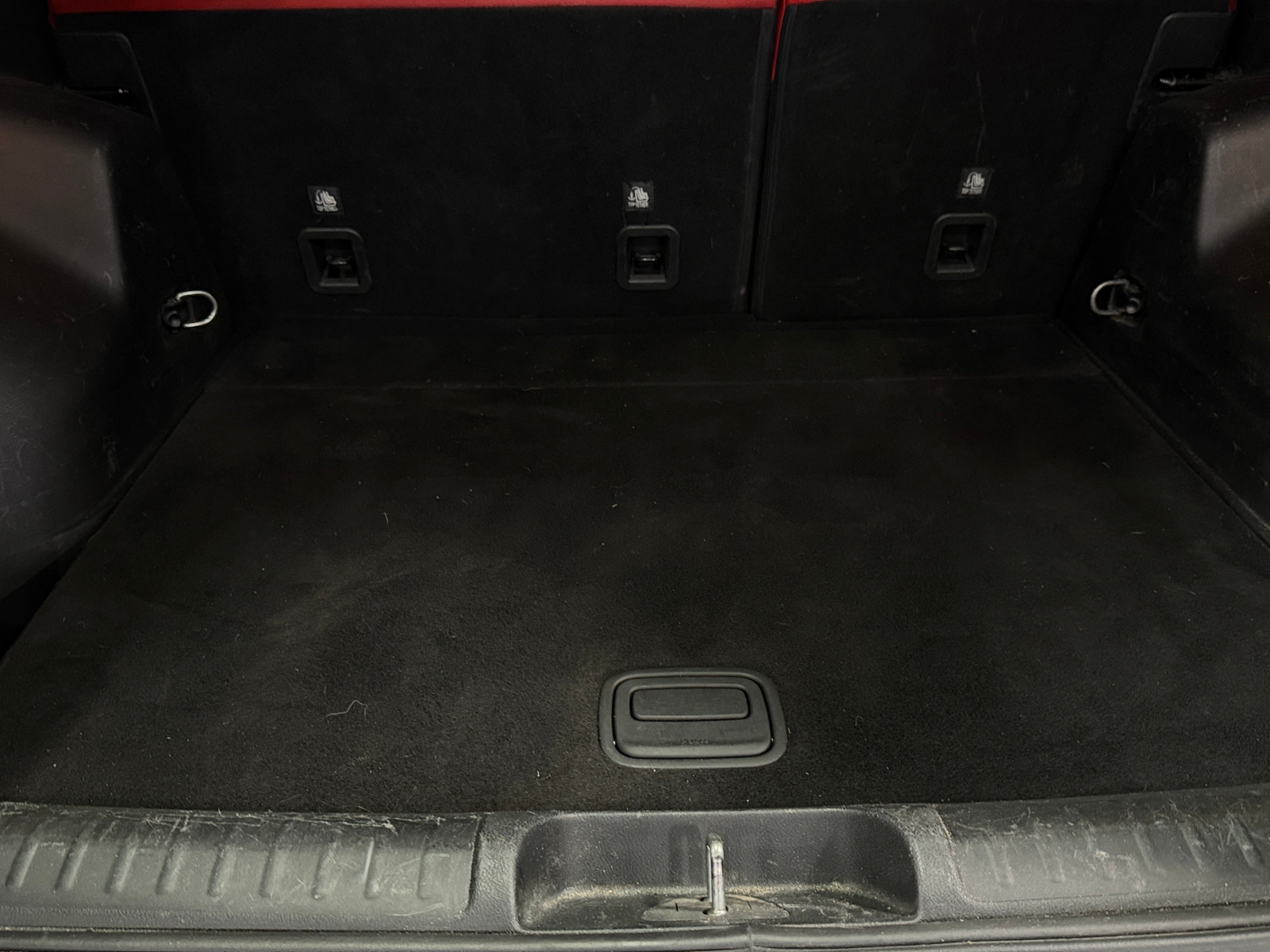 Thumbnail: 2019 Jeep Cherokee - 7
