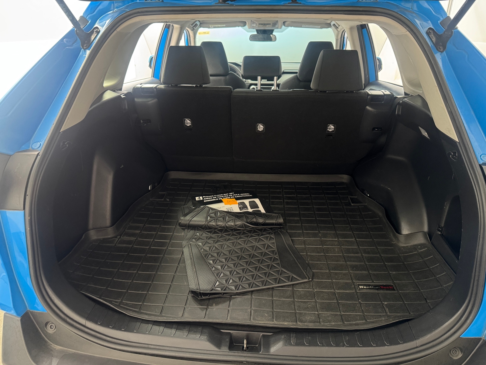 Thumbnail: 2019 Toyota RAV4 - 7