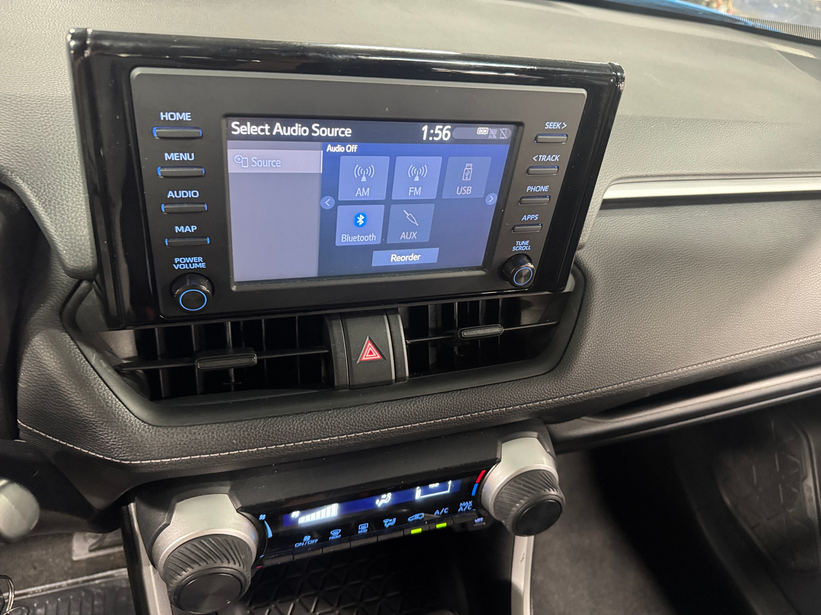 Thumbnail: 2019 Toyota RAV4 - 4