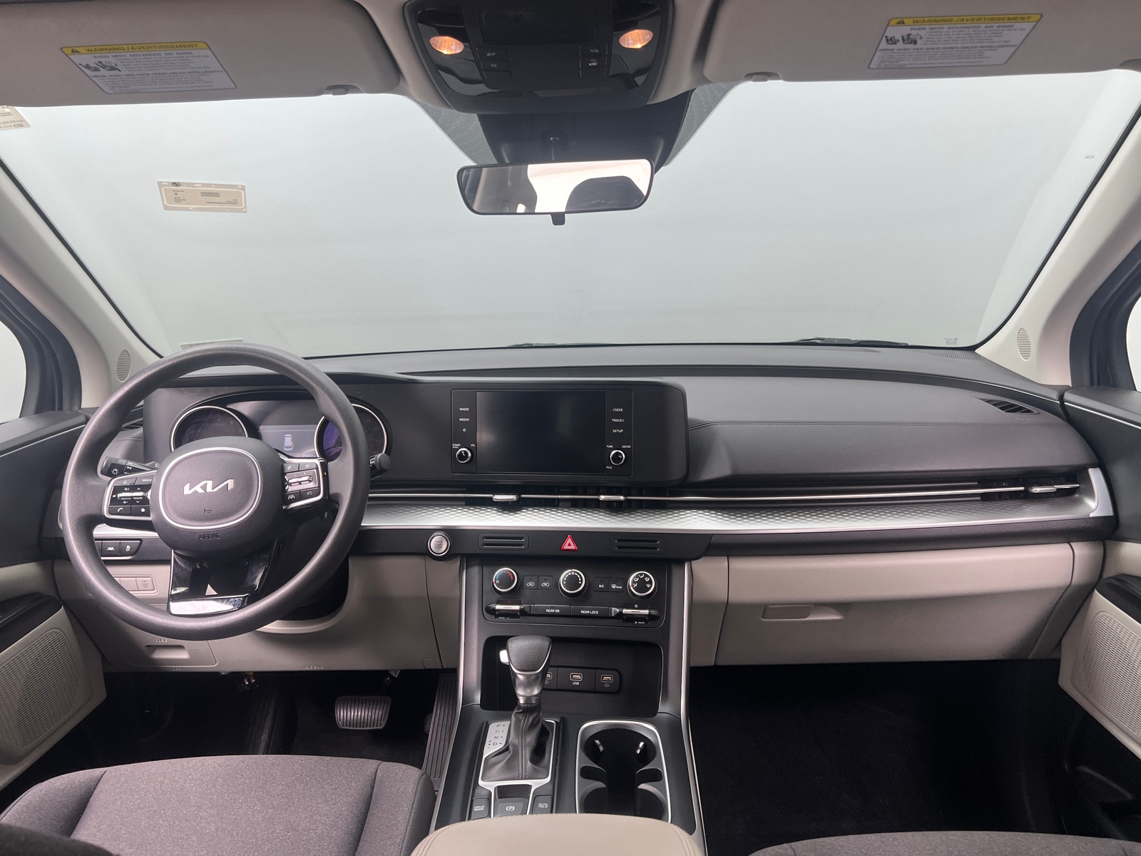 Thumbnail: 2024 Kia Carnival - 3