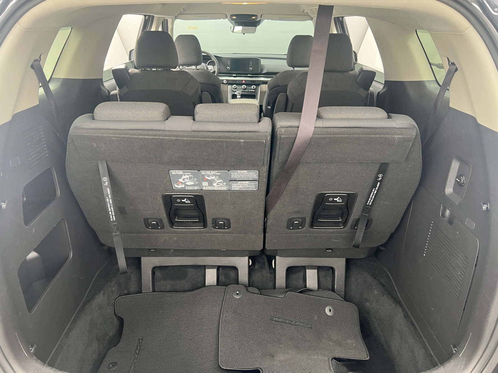 Thumbnail: 2024 Kia Carnival - 7