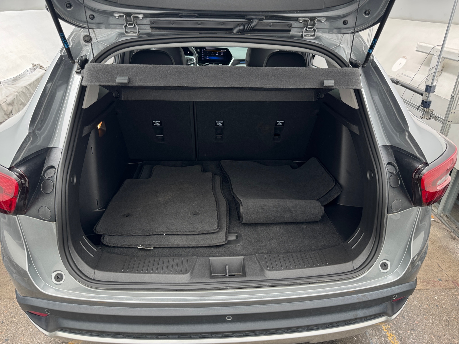 Thumbnail: 2024 Chevrolet Trax - 7