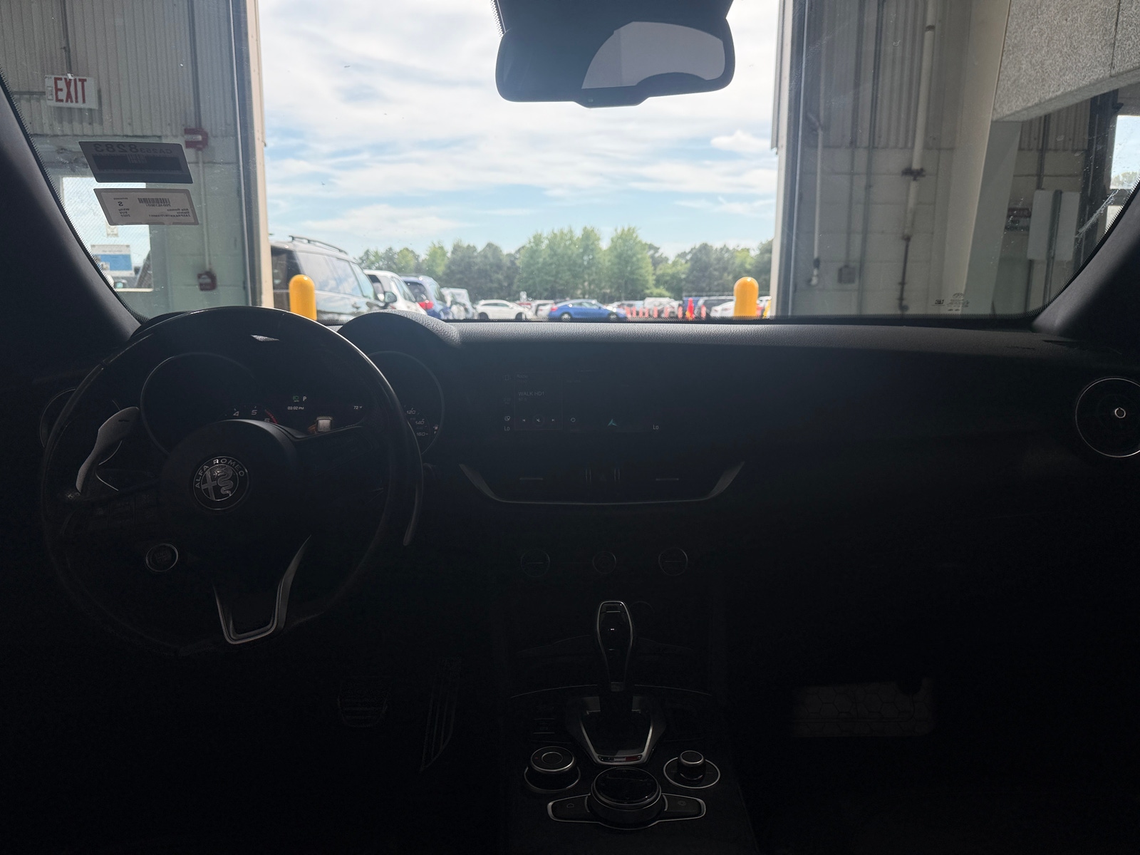 Thumbnail: 2022 Alfa Romeo Stelvio - 2
