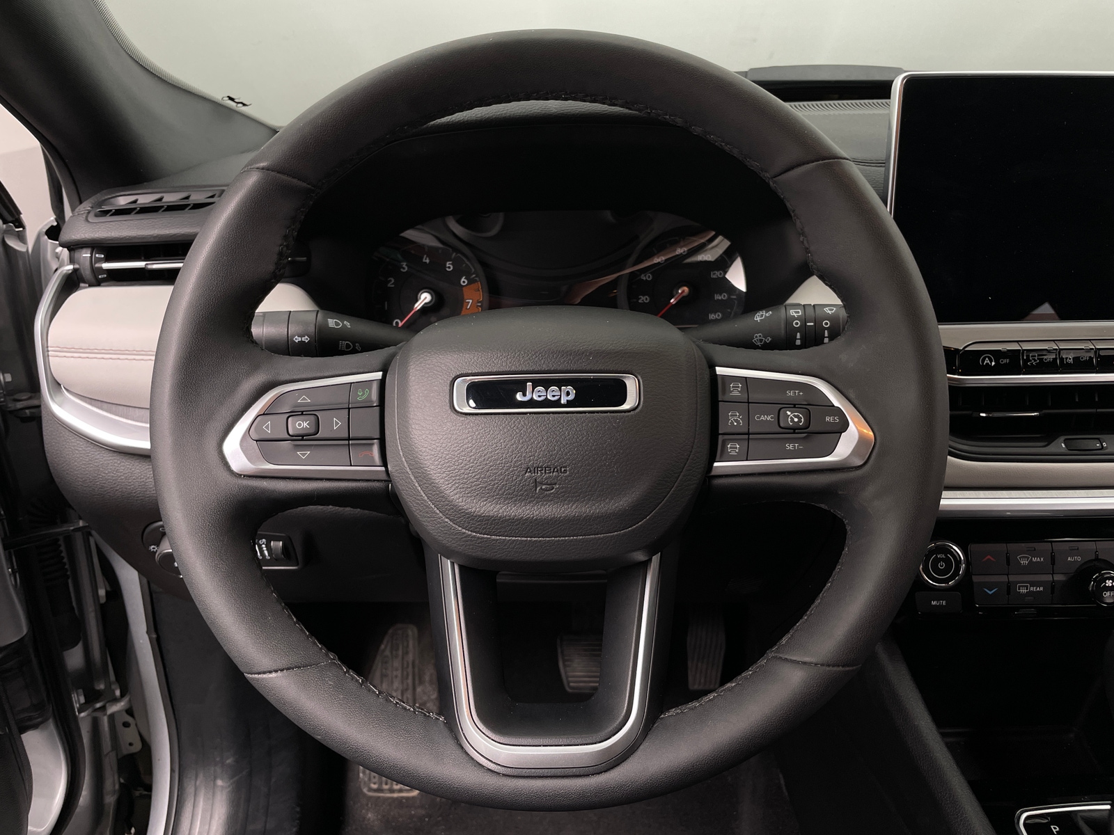 Thumbnail: 2025 Jeep Compass - 4