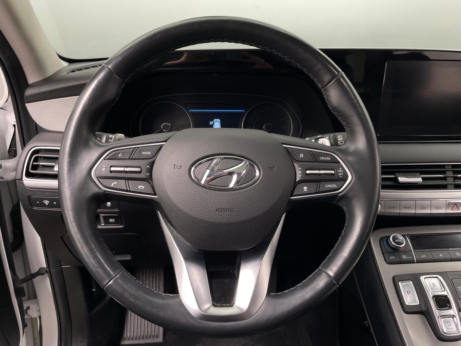 Thumbnail: 2020 Hyundai Palisade - 4