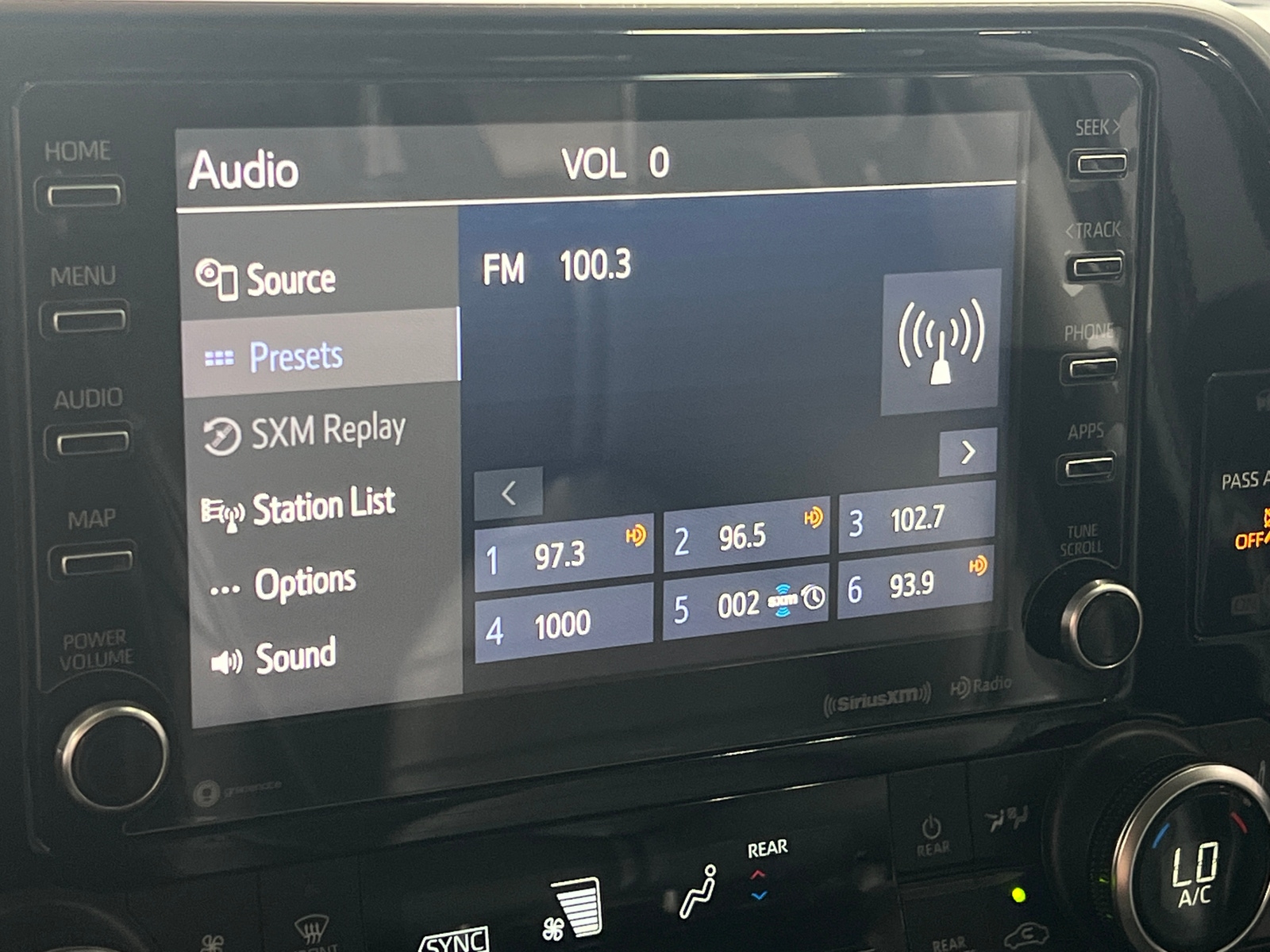 Thumbnail: 2021 Toyota Highlander - 3