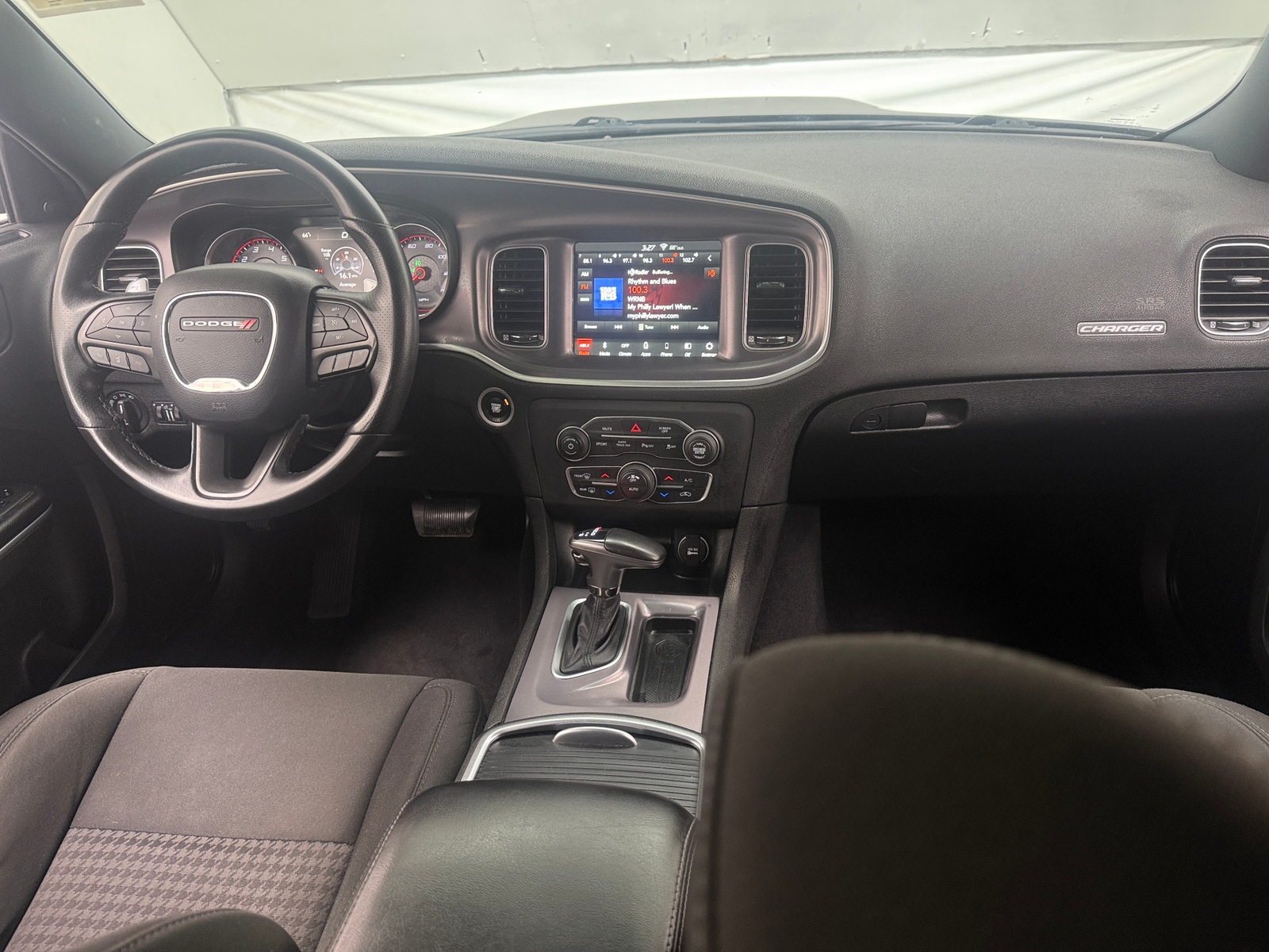Thumbnail: 2019 Dodge Charger - 3