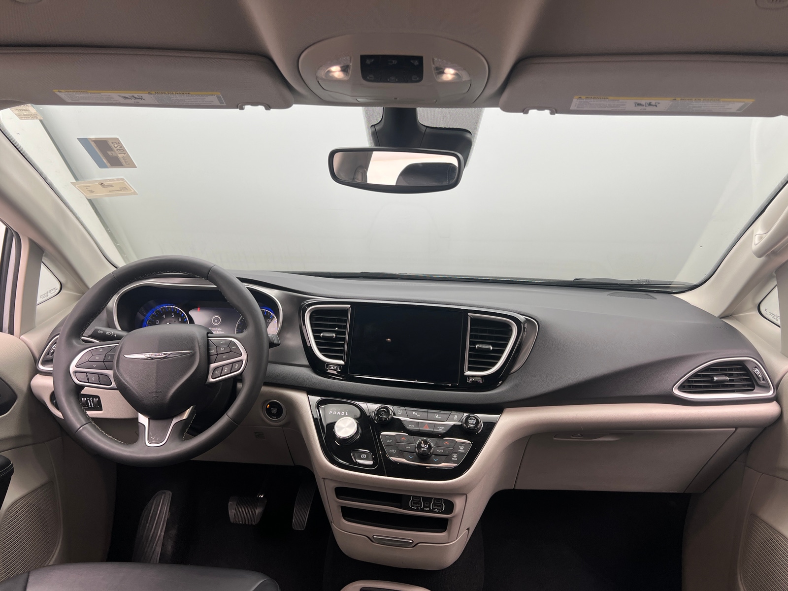 Thumbnail: 2024 Chrysler Pacifica - 2