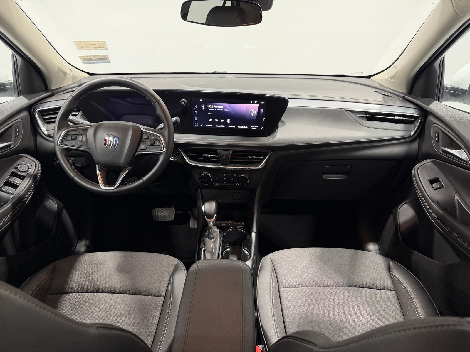 Thumbnail: 2025 Buick Encore GX - 2