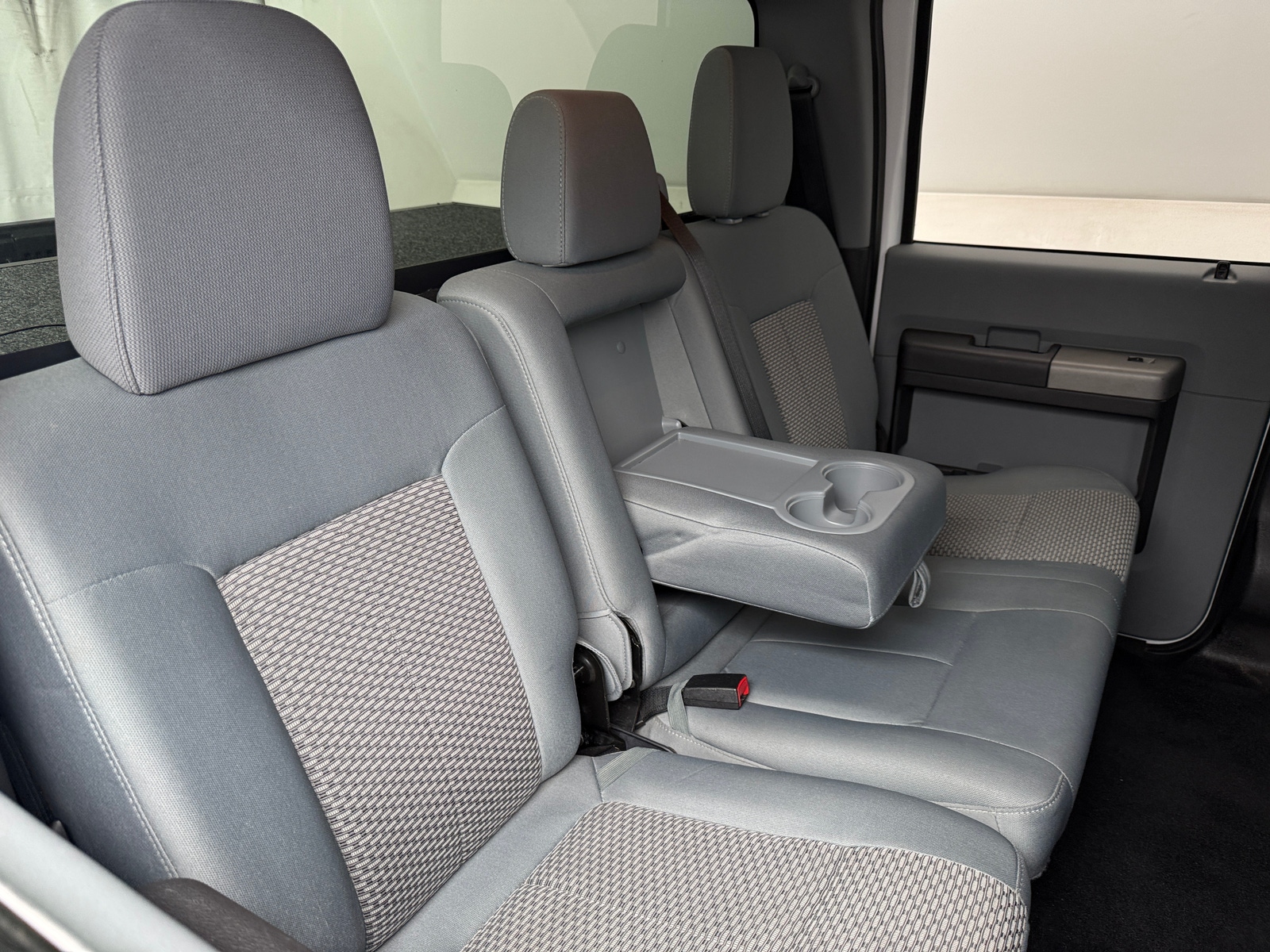 Thumbnail: 2016 Ford Econoline - 6