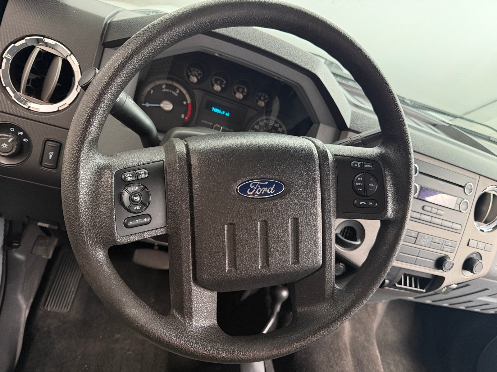 Thumbnail: 2016 Ford Econoline - 5