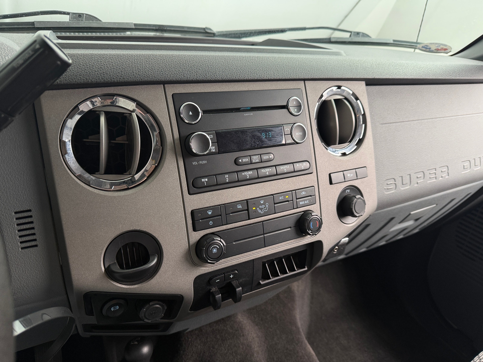 Thumbnail: 2016 Ford Econoline - 4